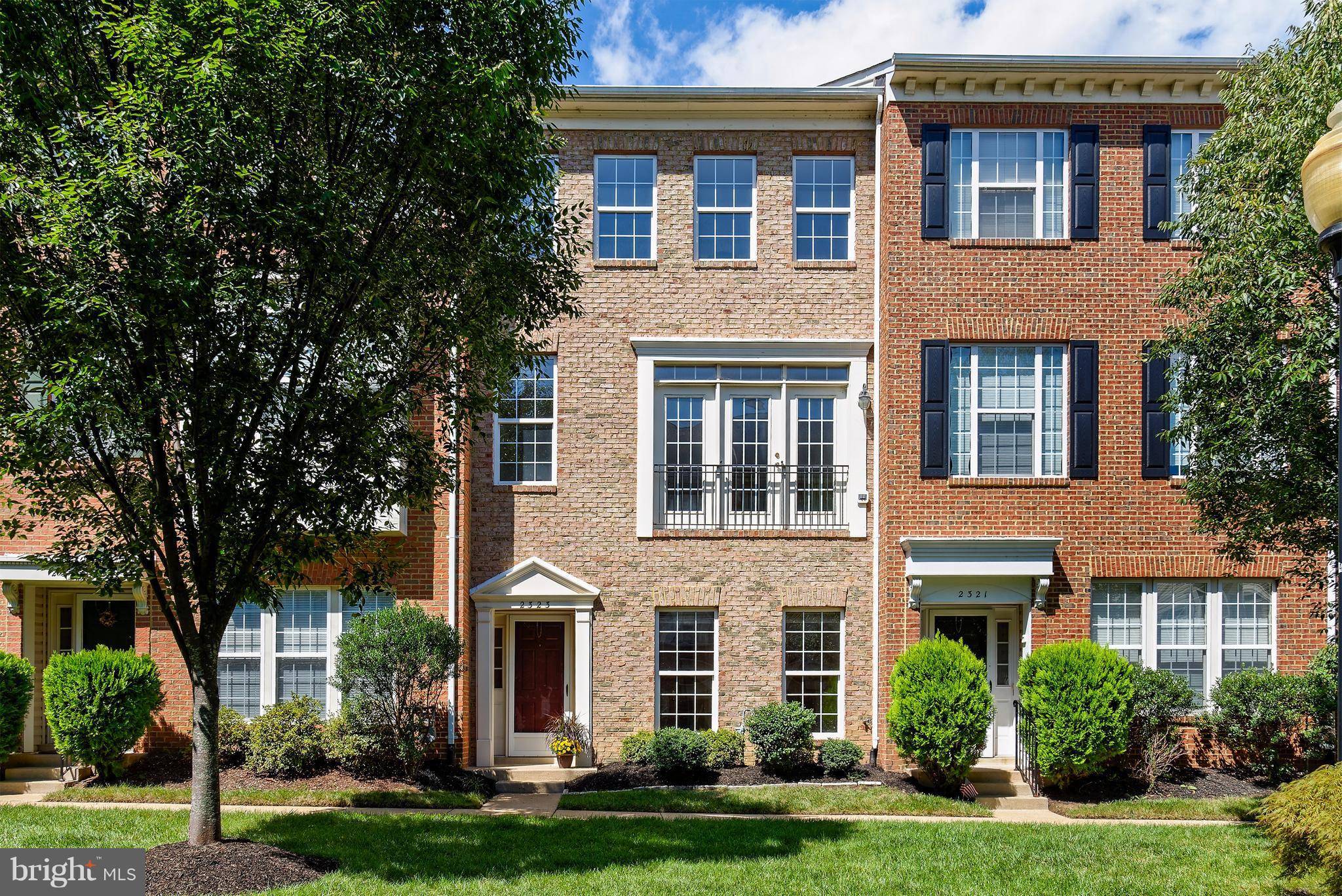 Alexandria, VA 22303,2323 HUNTINGTON STATION CT