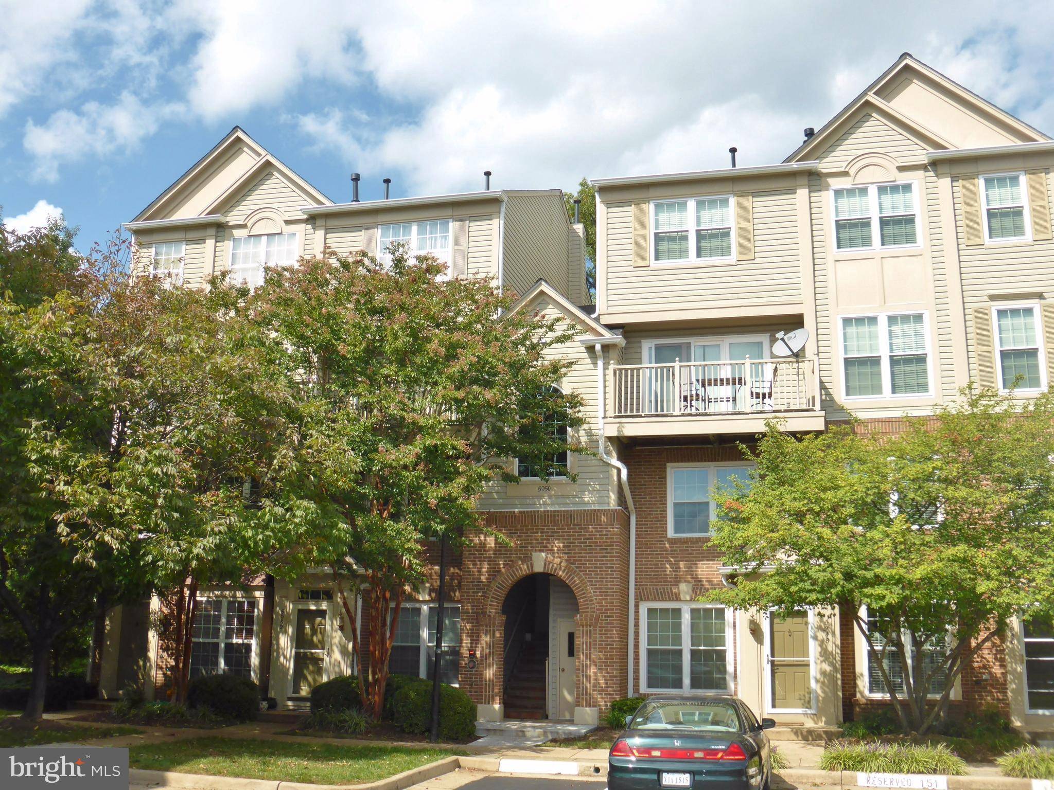 Alexandria, VA 22310,5950 KIMBERLY ANNE WAY #101