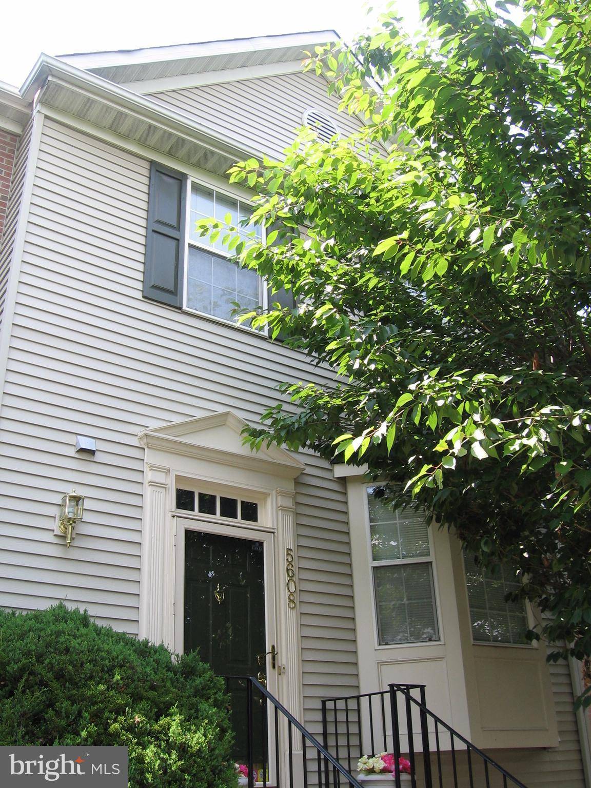 Centreville, VA 20120,5608 OAKHAM PL