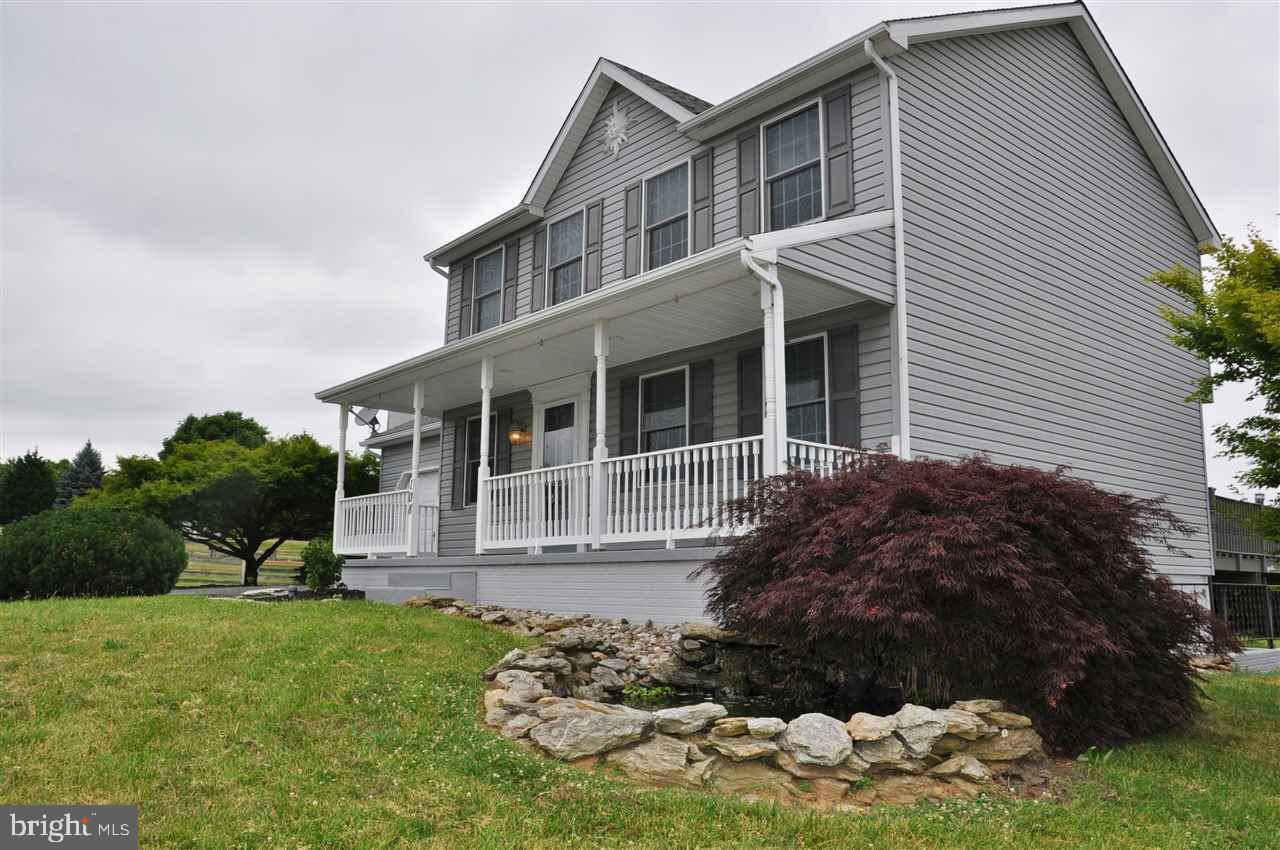 Stewartstown, PA 17363,108 LANTERN LN