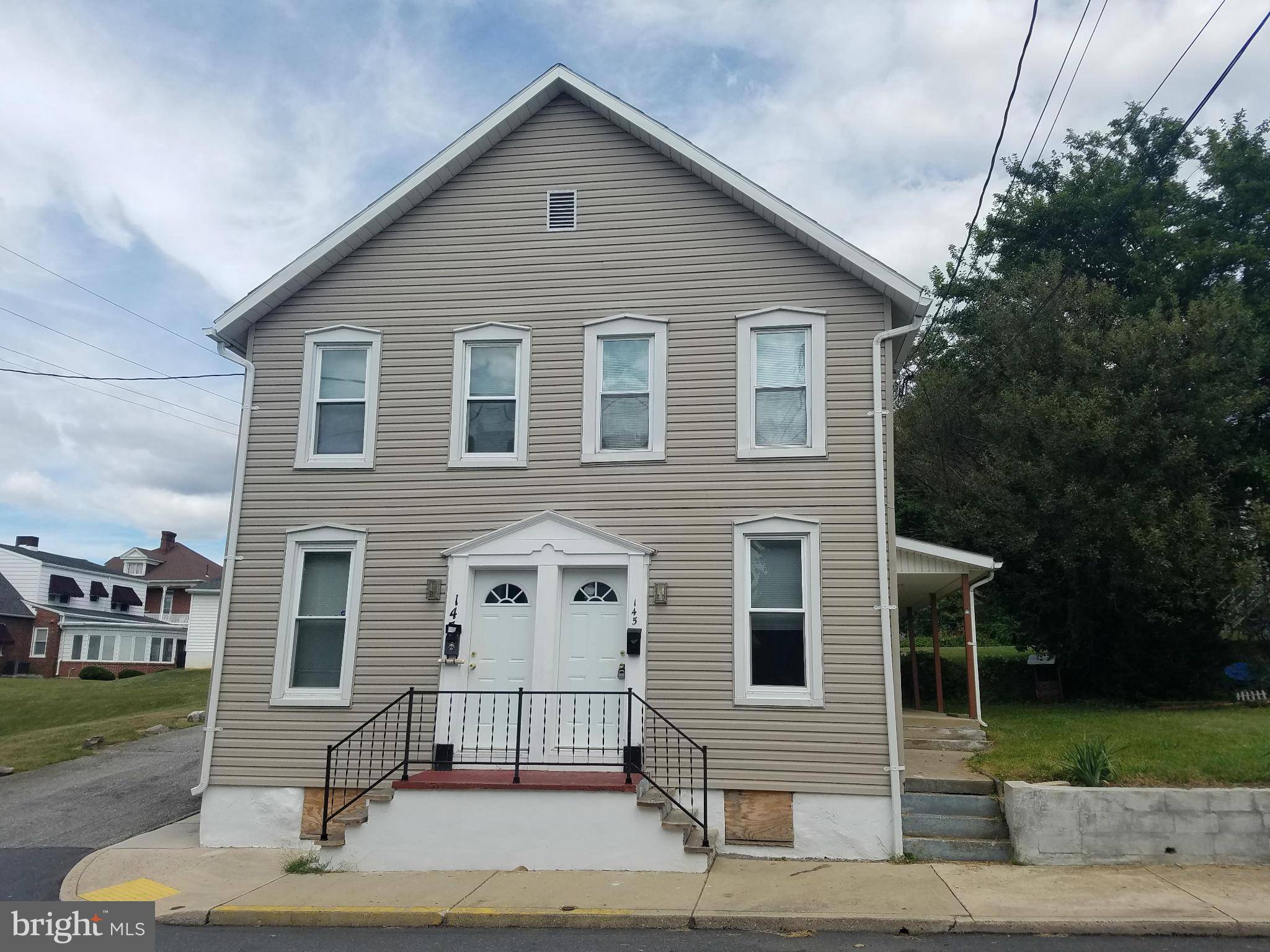 Waynesboro, PA 17268,145-W NORTH ST