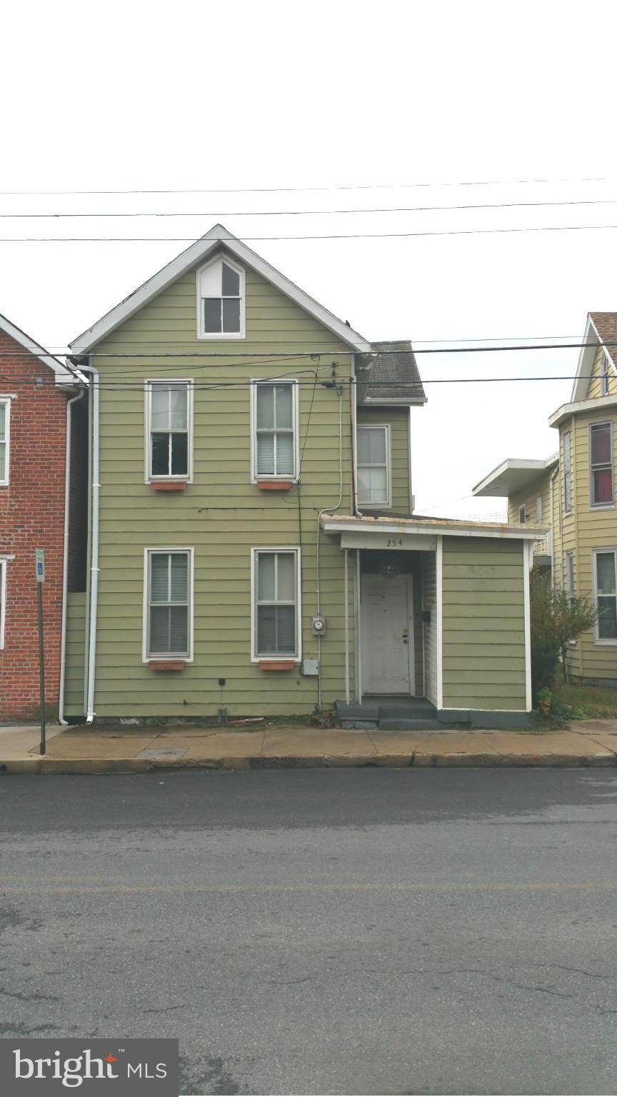 Chambersburg, PA 17201,254 WASHINGTON ST E