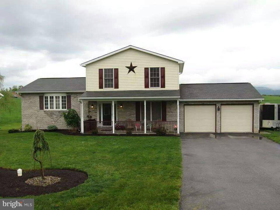 Chambersburg, PA 17202,1759 HOLLY LN