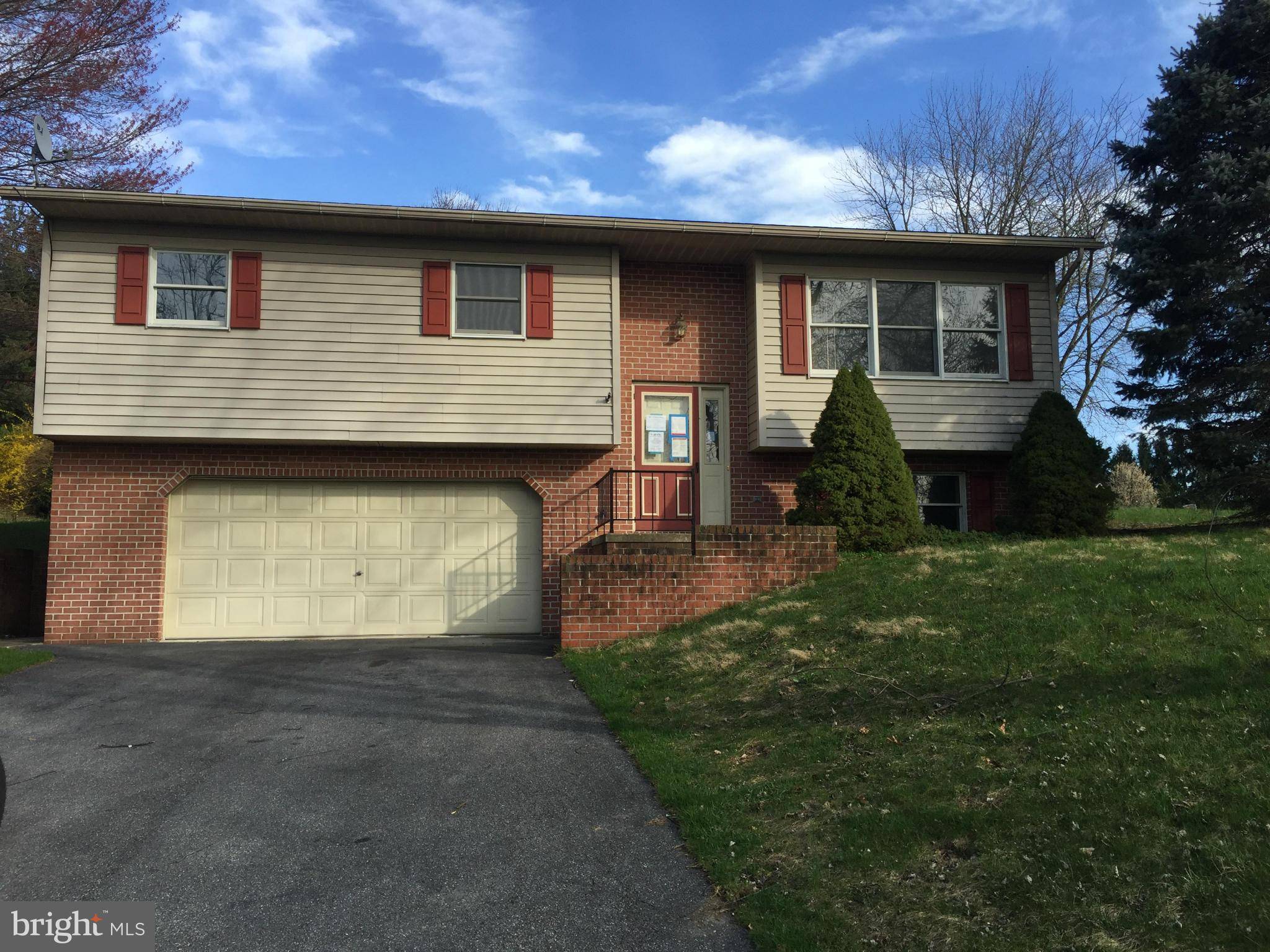 Chambersburg, PA 17202,240 THEODORE DR