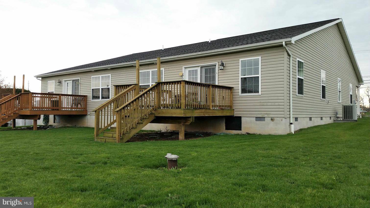 Shady Grove, PA 17256,2039 BUCHANAN TRL E