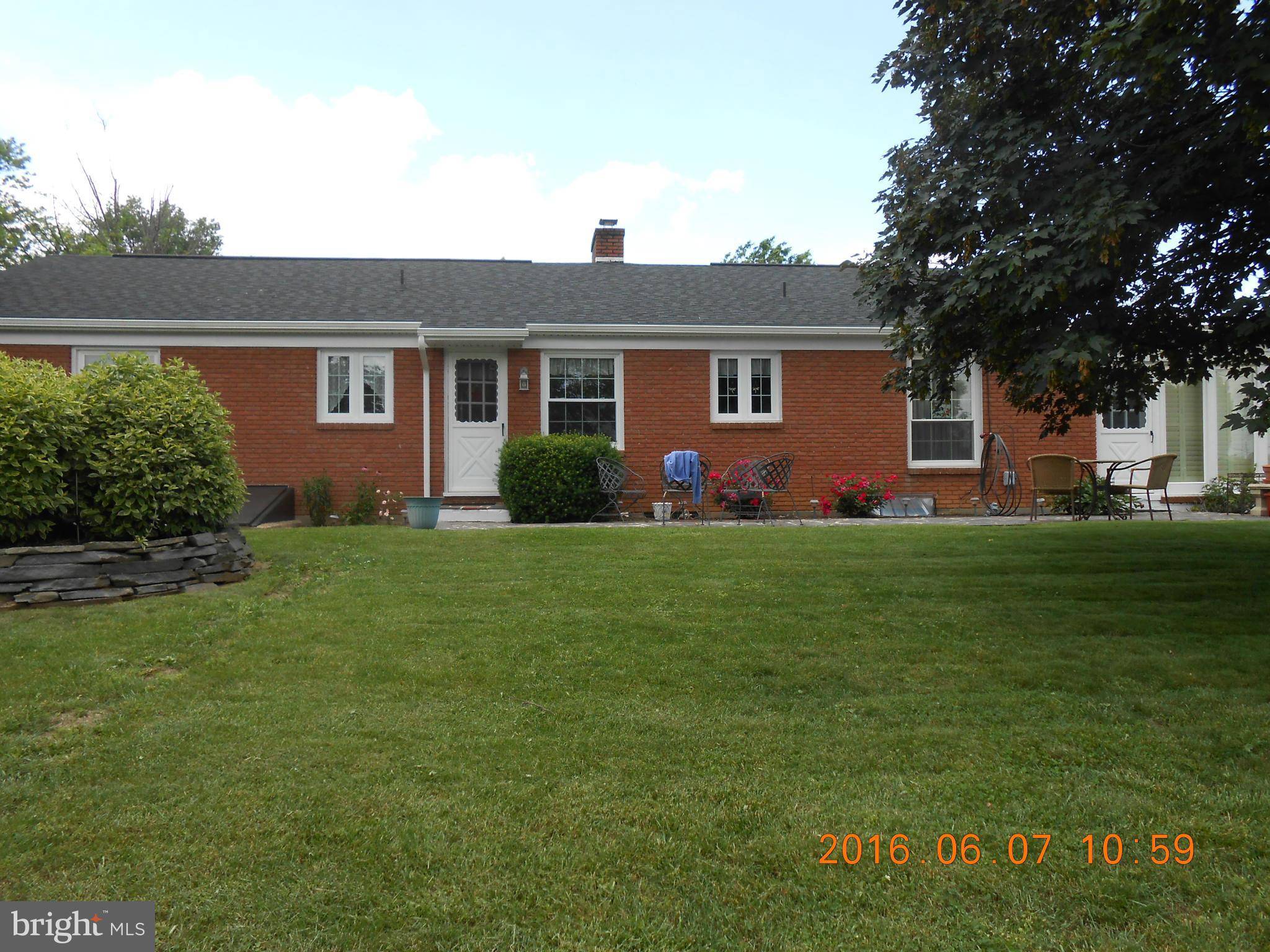 Mercersburg, PA 17236,50 GRANDVIEW AVE E