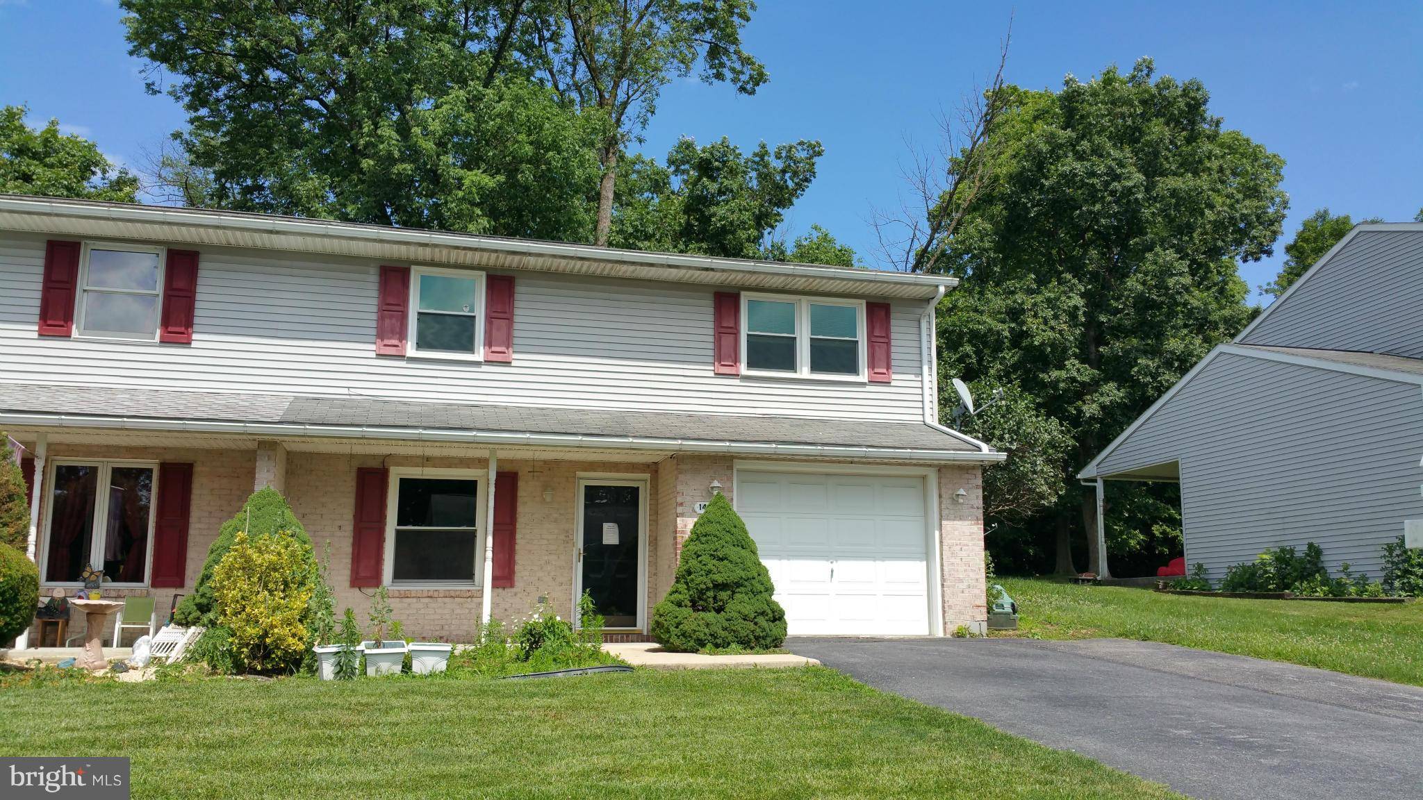 Greencastle, PA 17225,14846 SHERWOOD DR