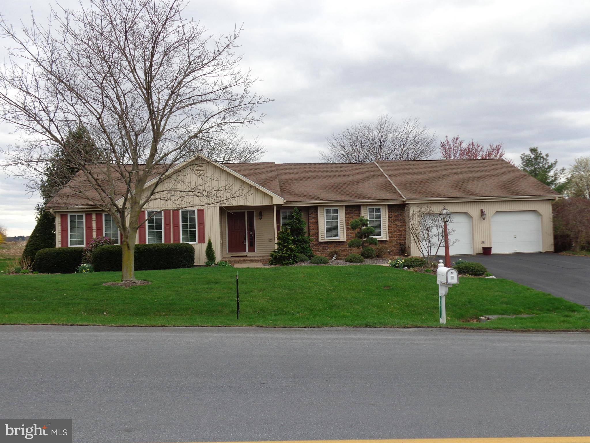 Chambersburg, PA 17202,3415 CARNOUSTIE DR