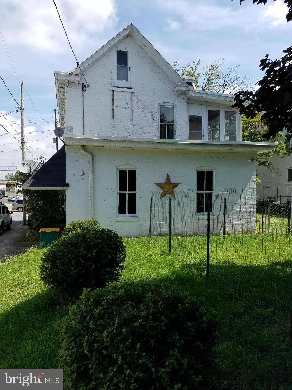 Waynesboro, PA 17268,102 THIRD ST E