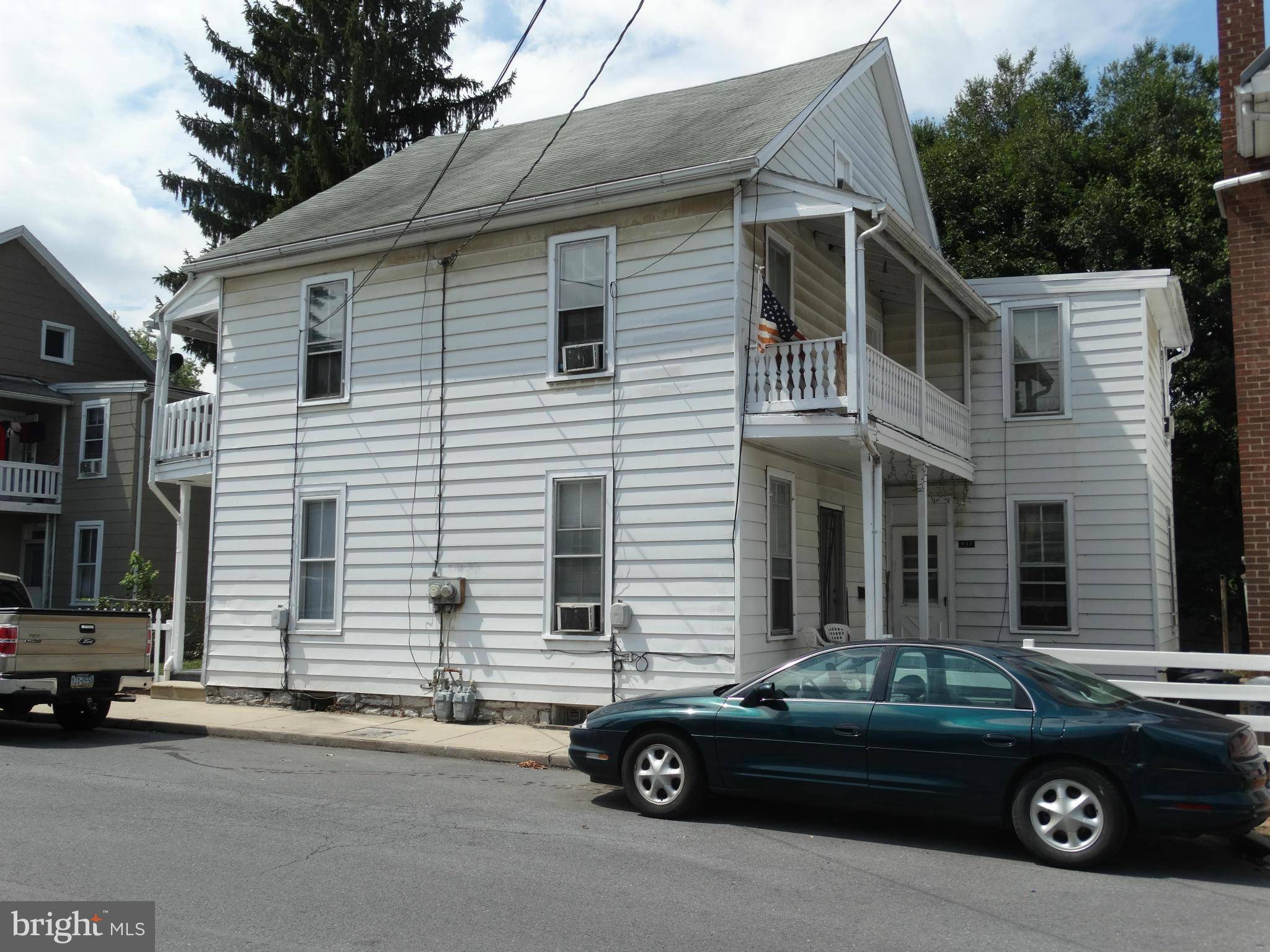 Chambersburg, PA 17201,437 THIRD ST