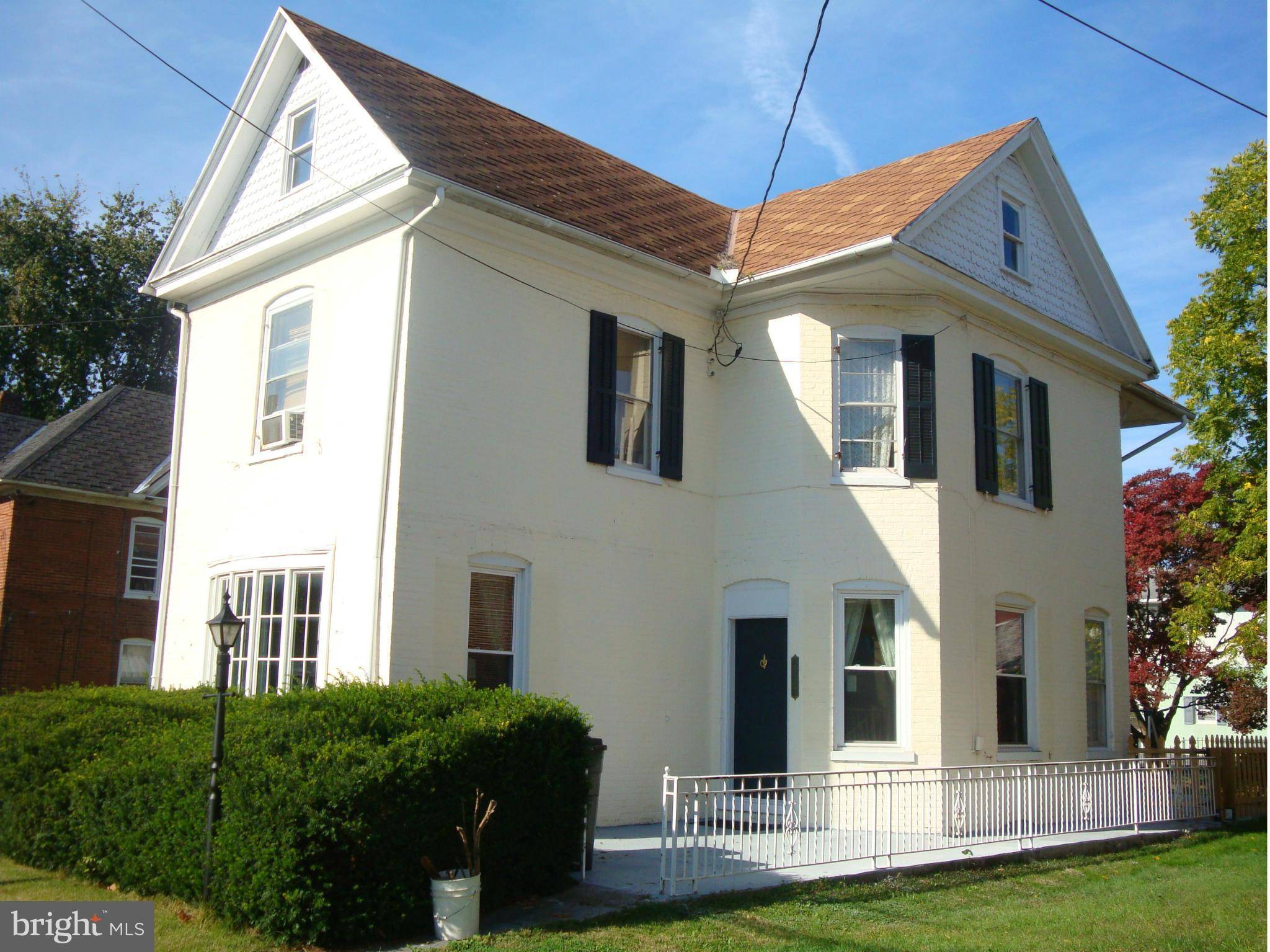 Waynesboro, PA 17268,412 POTOMAC ST