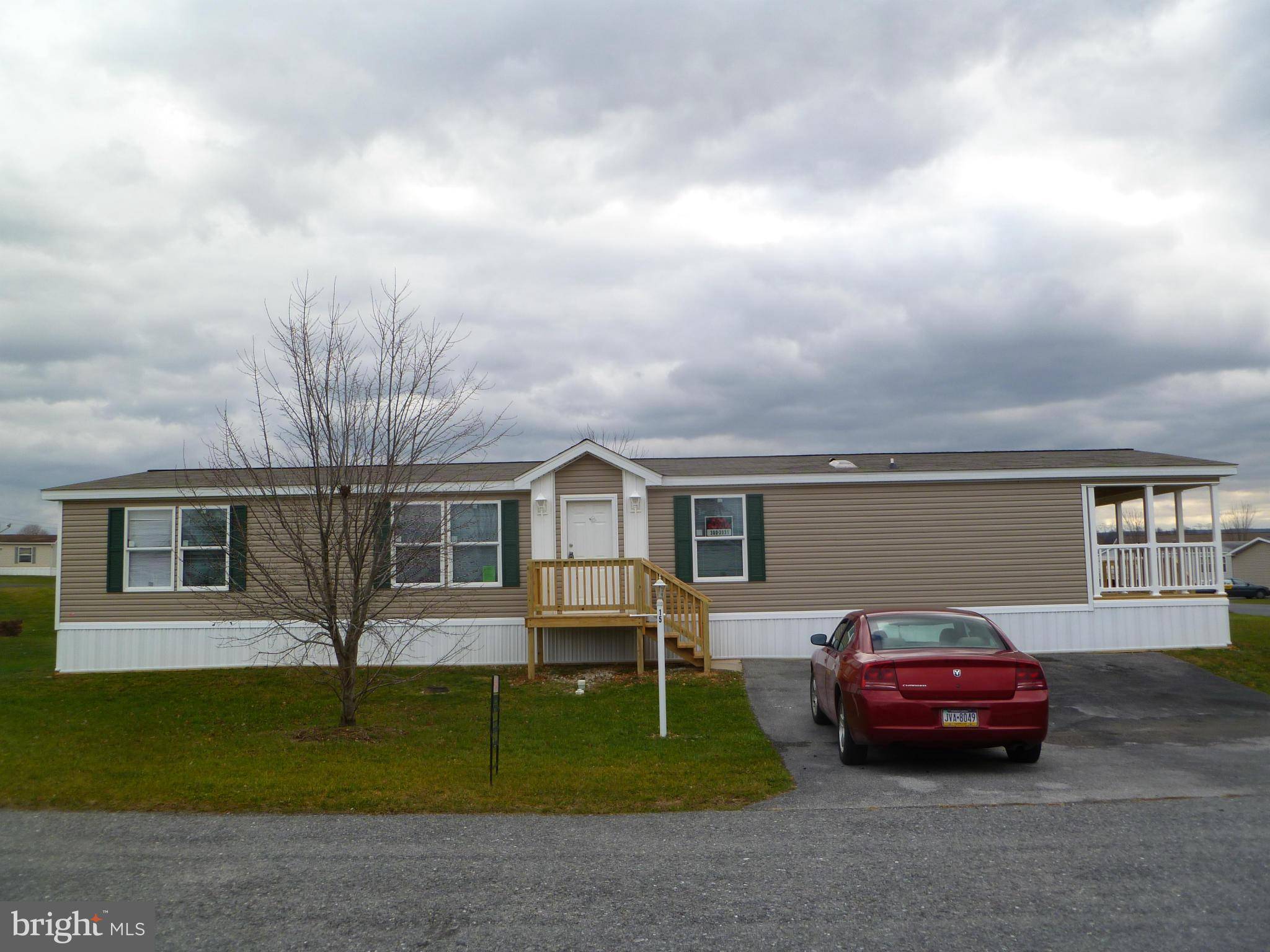 Shippensburg, PA 17257,15 TIFFANY DR