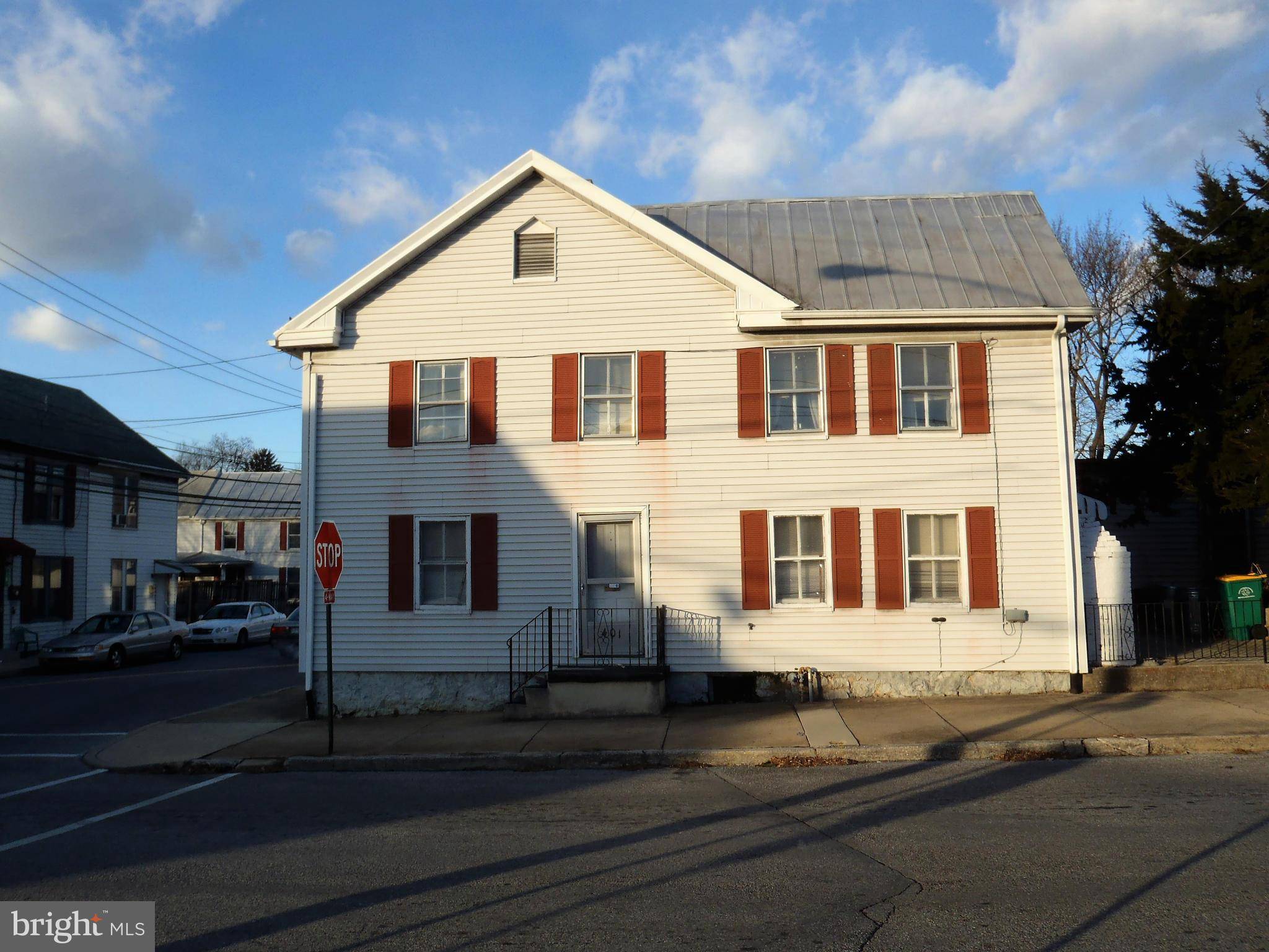 Chambersburg, PA 17201,401 WASHINGTON ST E