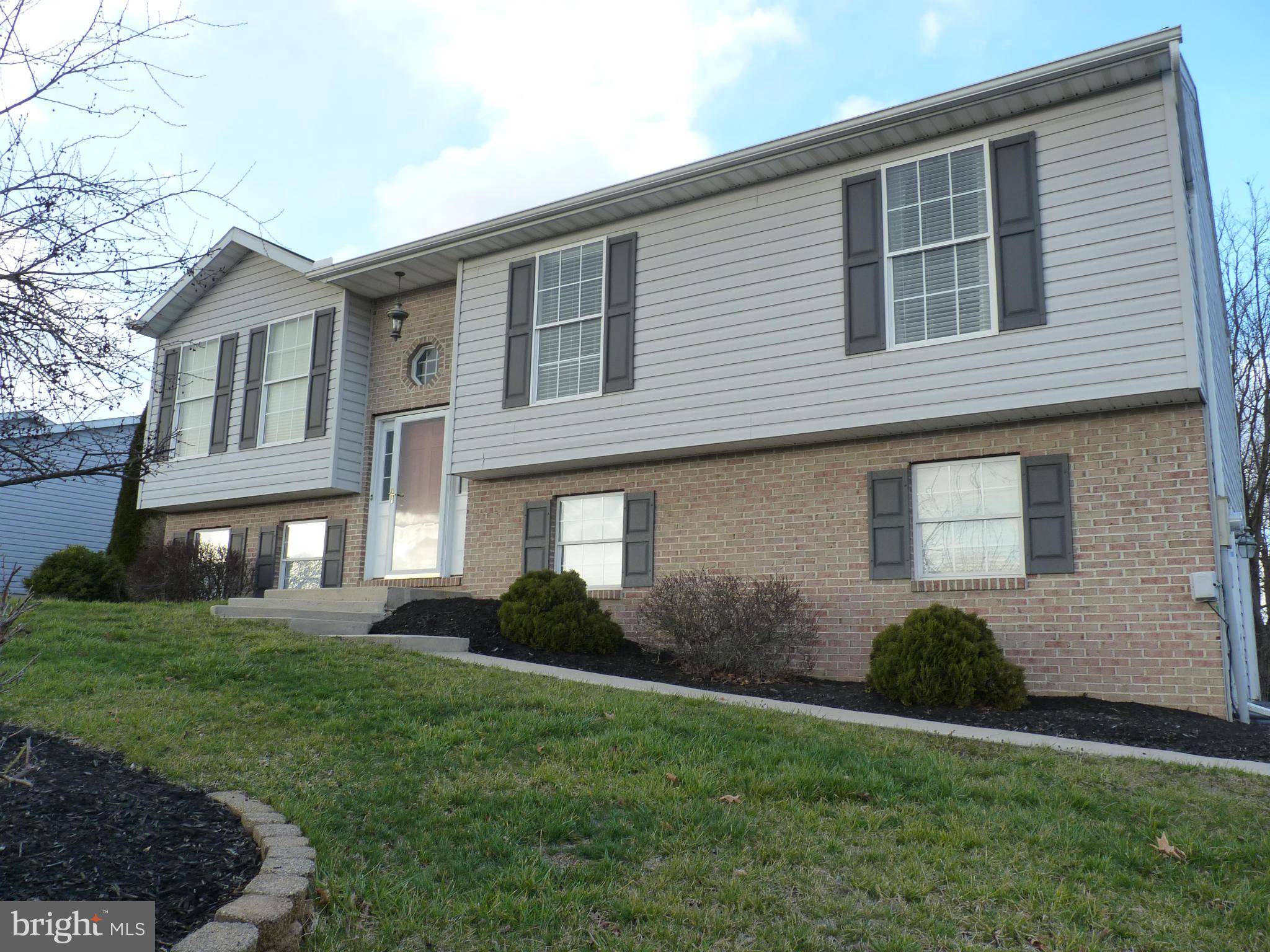 Greencastle, PA 17225,3711 HAROLD PL