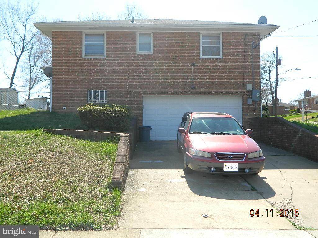 Temple Hills, MD 20748,2107 ROXANNE PL