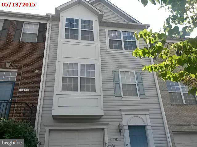 Springdale, MD 20774,9813 BERRYWOOD CT