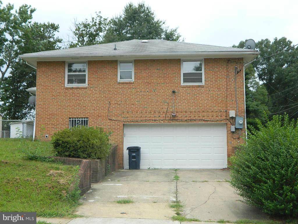 Temple Hills, MD 20748,2107 ROXANNE PL