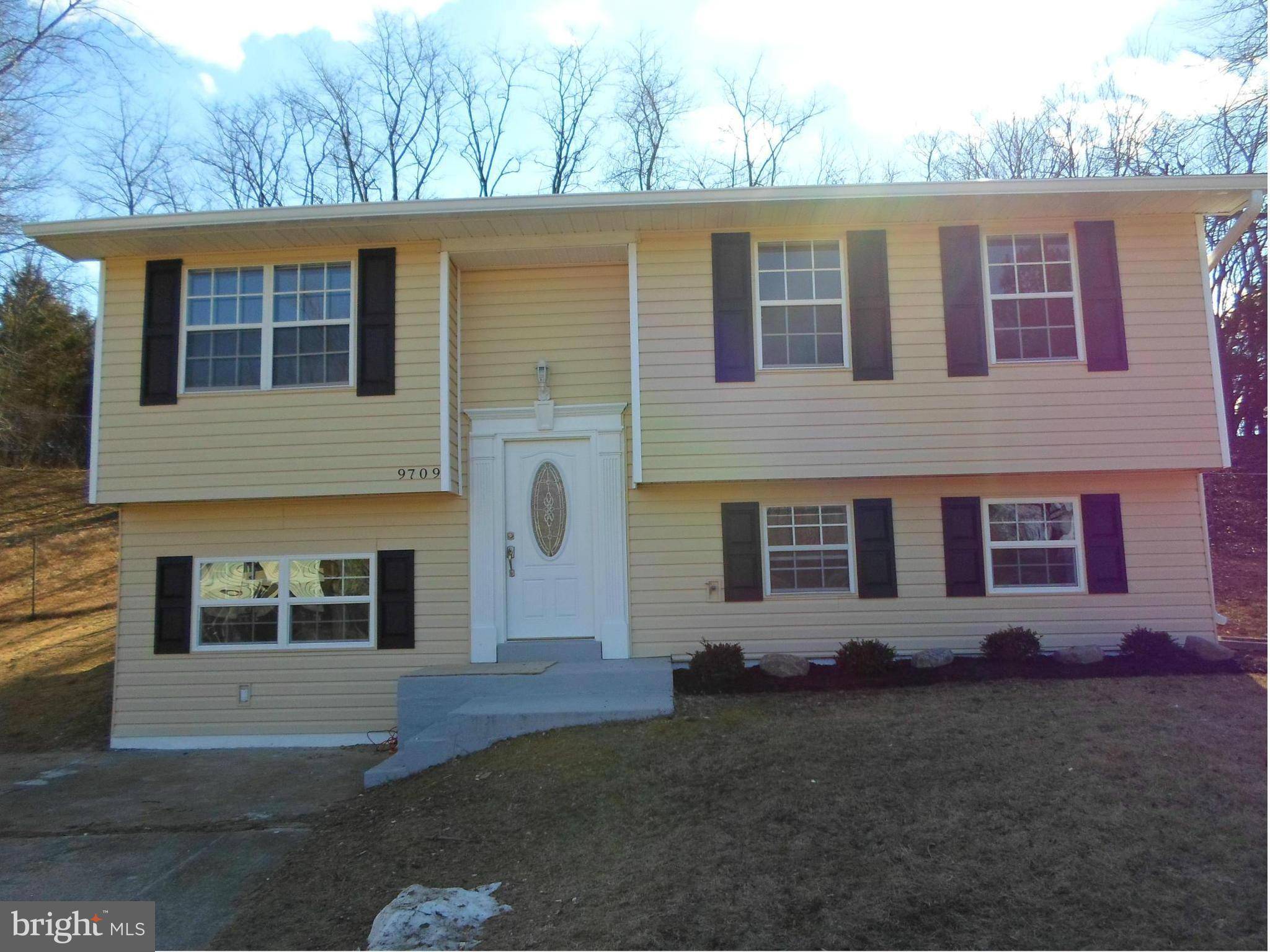 Clinton, MD 20735,9709 DALMATIA CT