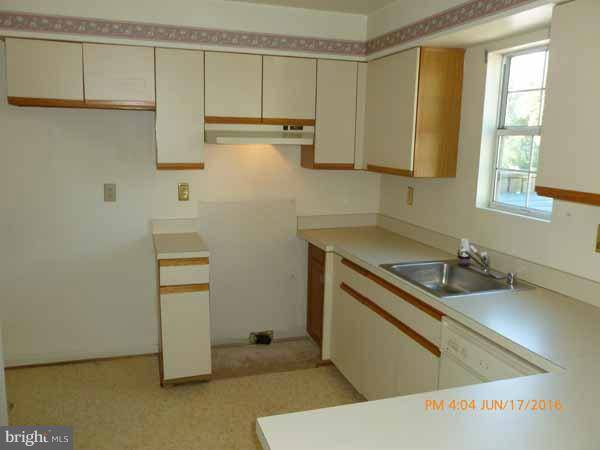 Laurel, MD 20707,14312 SOUTH SHORE CT