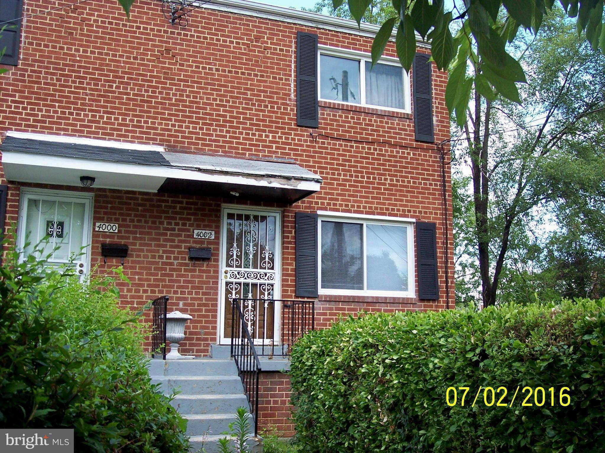 Temple Hills, MD 20748,4002 24TH PL