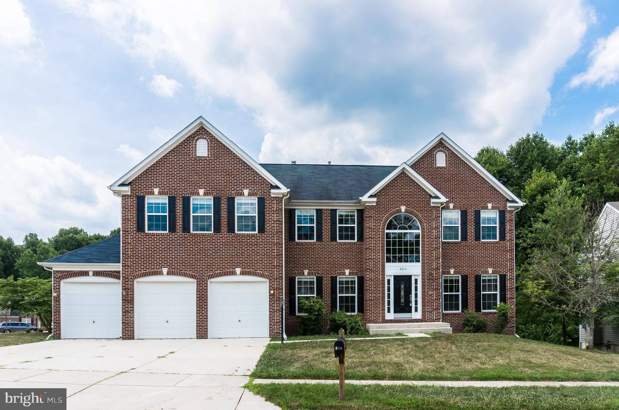 Upper Marlboro, MD 20774,2015 MOUNTAIN WOOD CT