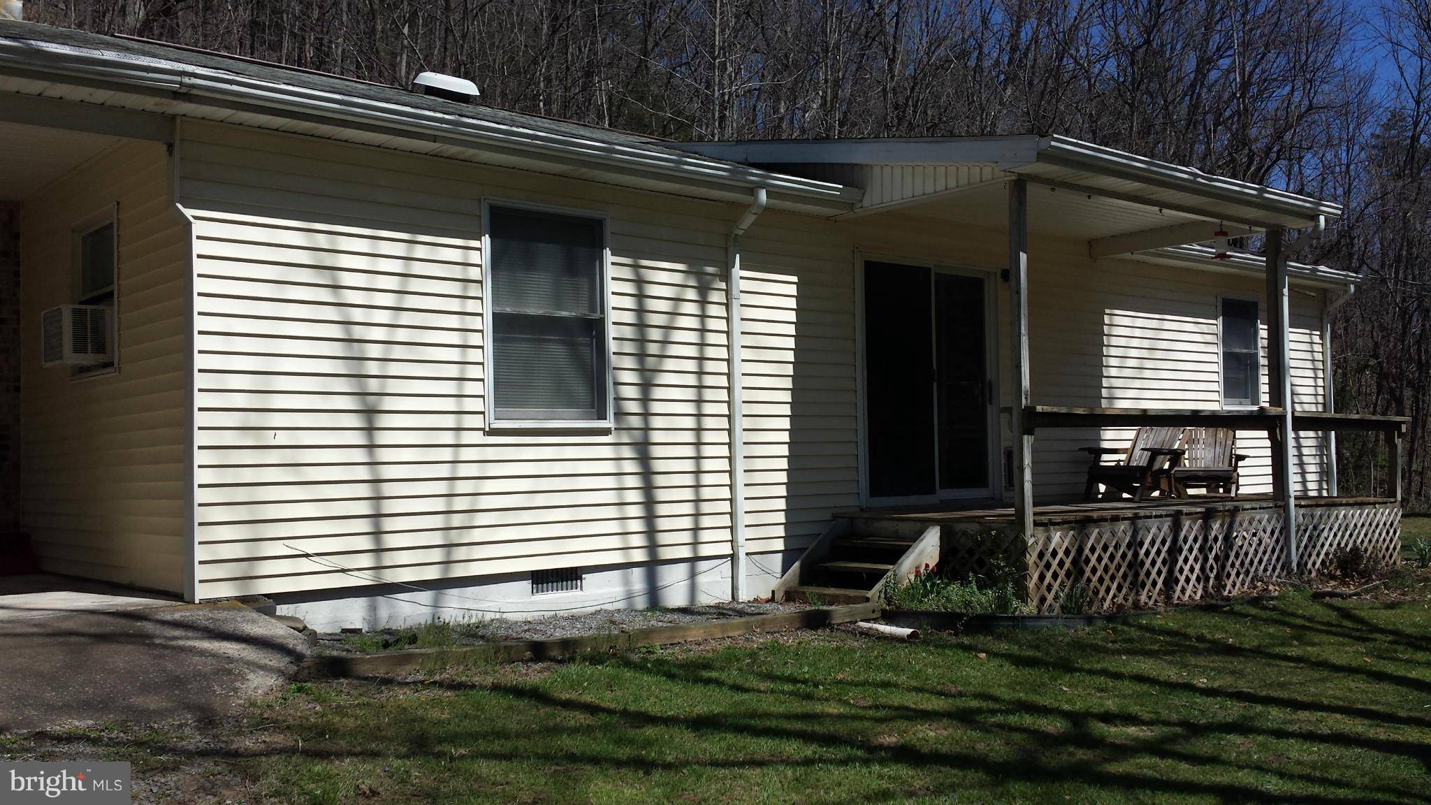 Cabins, WV 26855,110 TURKEY FOOT DRIVE