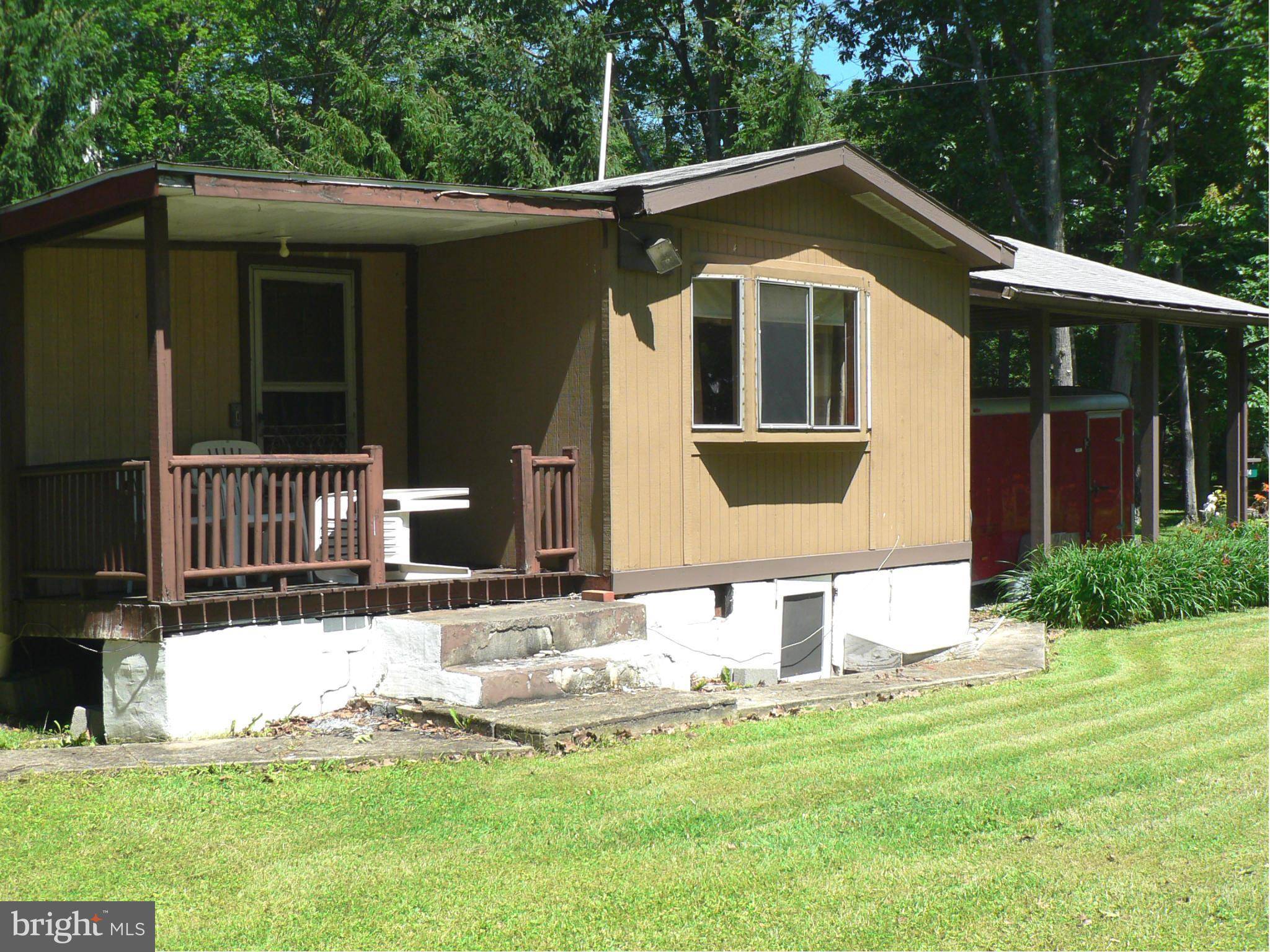 Mount Storm, WV 26739,14 SUNBURST LOCUST DR