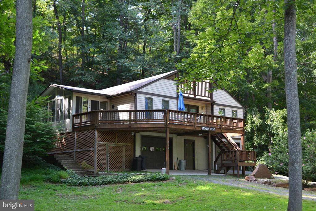 Great Cacapon, WV 25422,260 RUNNING WATERS WAY