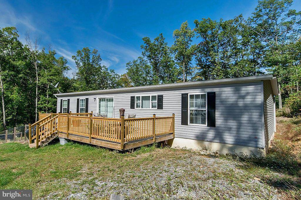 Great Cacapon, WV 25422,350 BROOKLYNS WAY