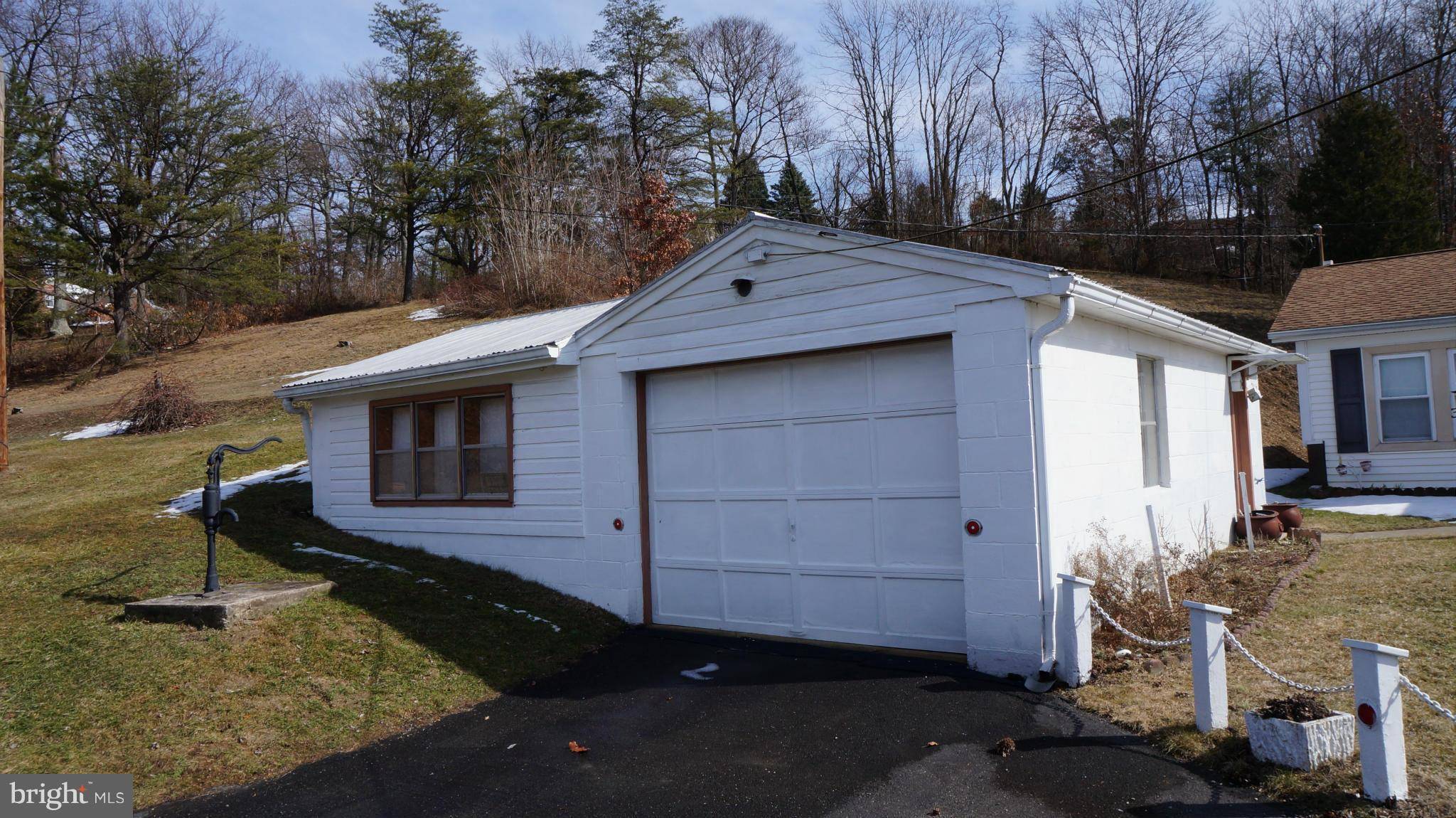 Berkeley Springs, WV 25411,19 GREENWAY TRL