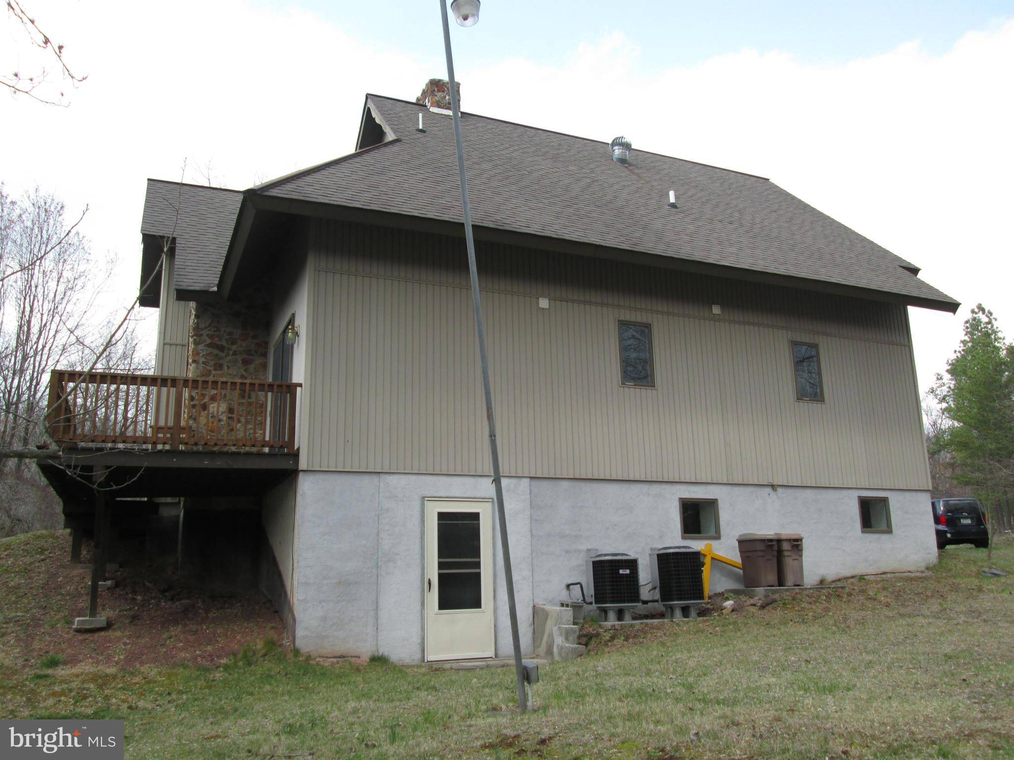 Great Cacapon, WV 25422,4245 WOODMONT RD