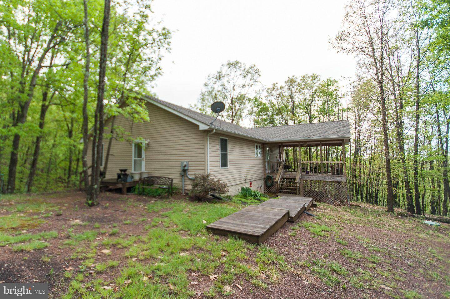 Great Cacapon, WV 25422,0 CHICKLOON