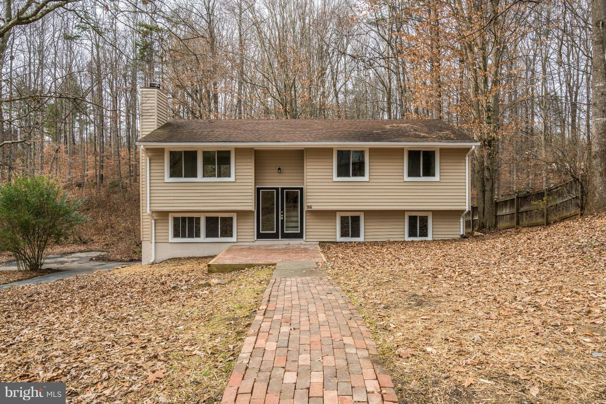 Barboursville, VA 22923,86 LUMBER LN