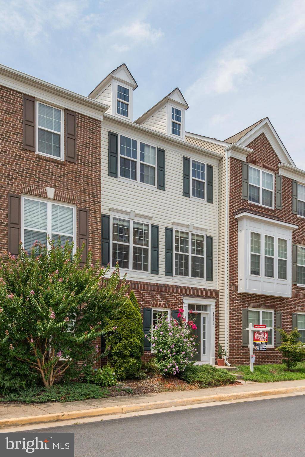 Centreville, VA 20120,5310 GRANITE STEP TRL