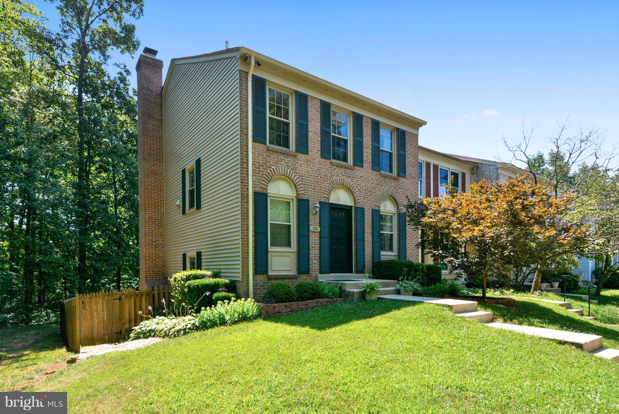 Centreville, VA 20121,13901 WATER POND CT