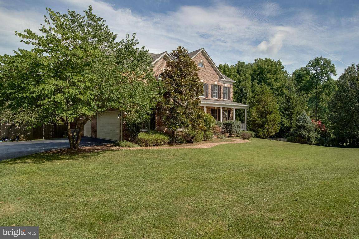 Vienna, VA 22182,9610 SYMPHONY MEADOW LN