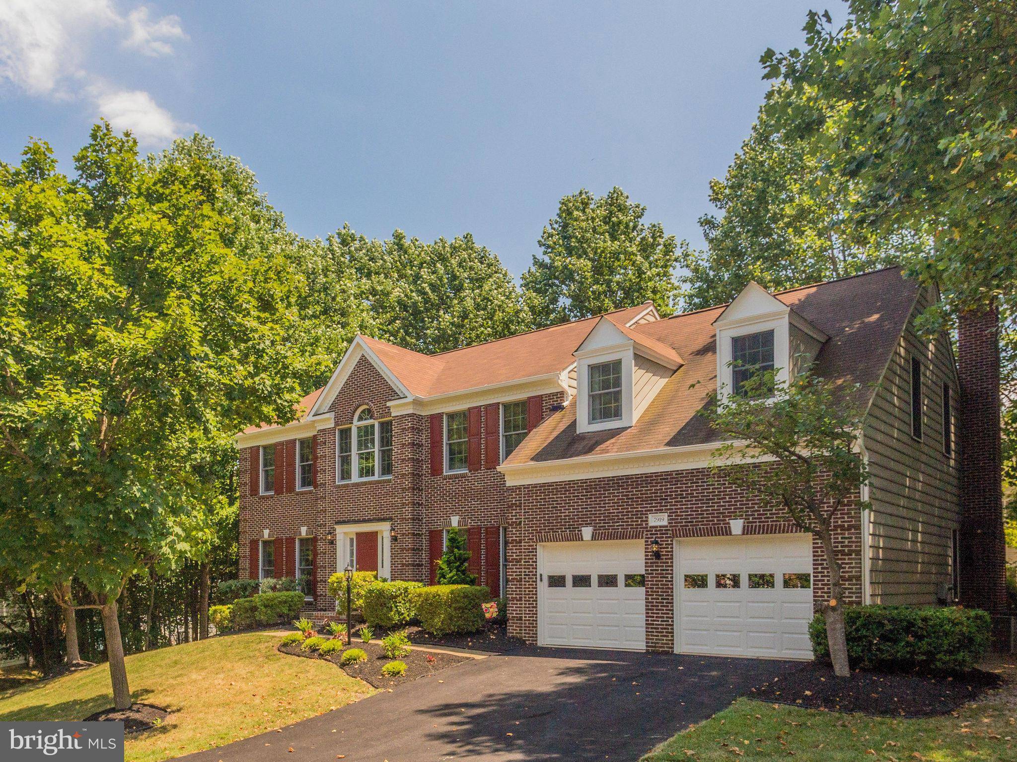 Fairfax Station, VA 22039,7919 BRACKSFORD CT