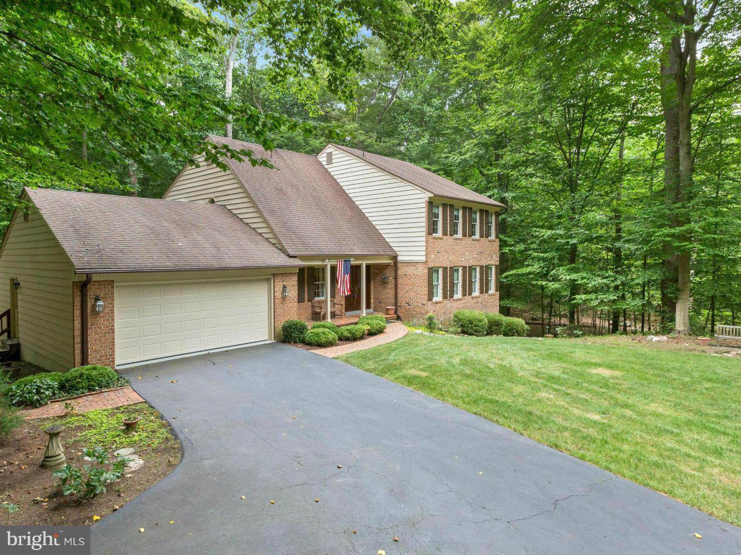 Fairfax Station, VA 22039,5936 INNISVALE DR