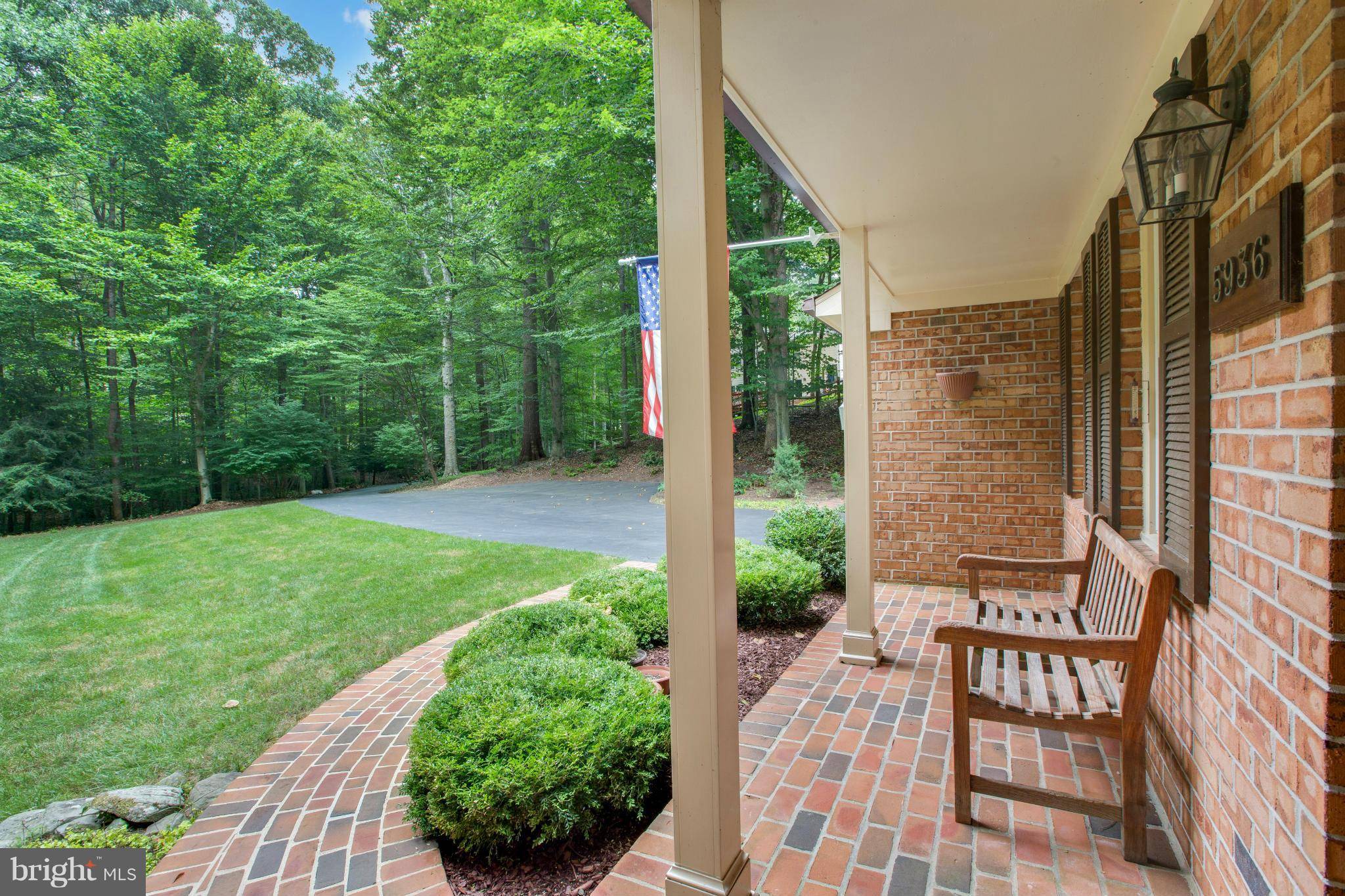 Fairfax Station, VA 22039,5936 INNISVALE DR