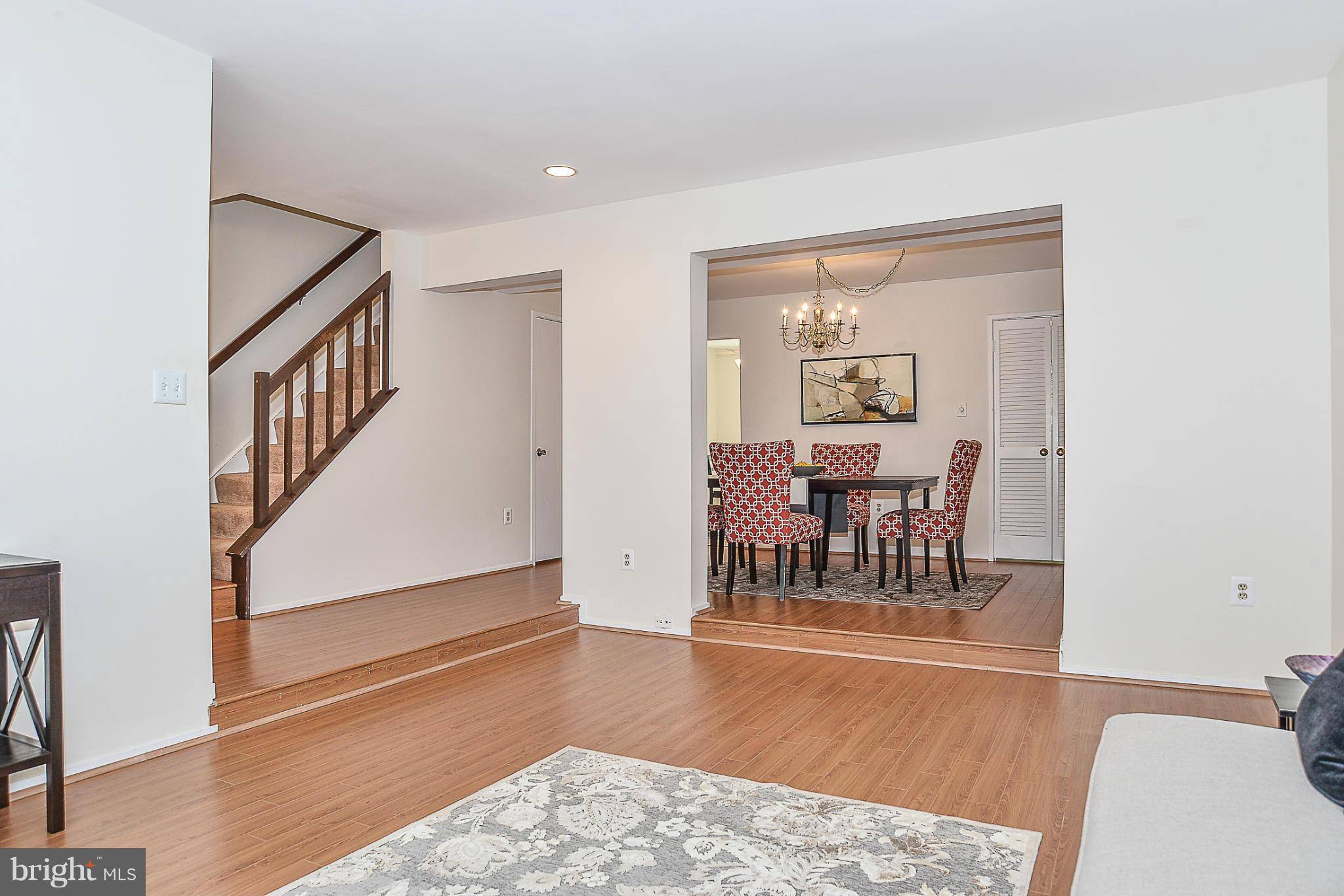 Oakton, VA 22124,10314 CHERRY BLOSSOM CT