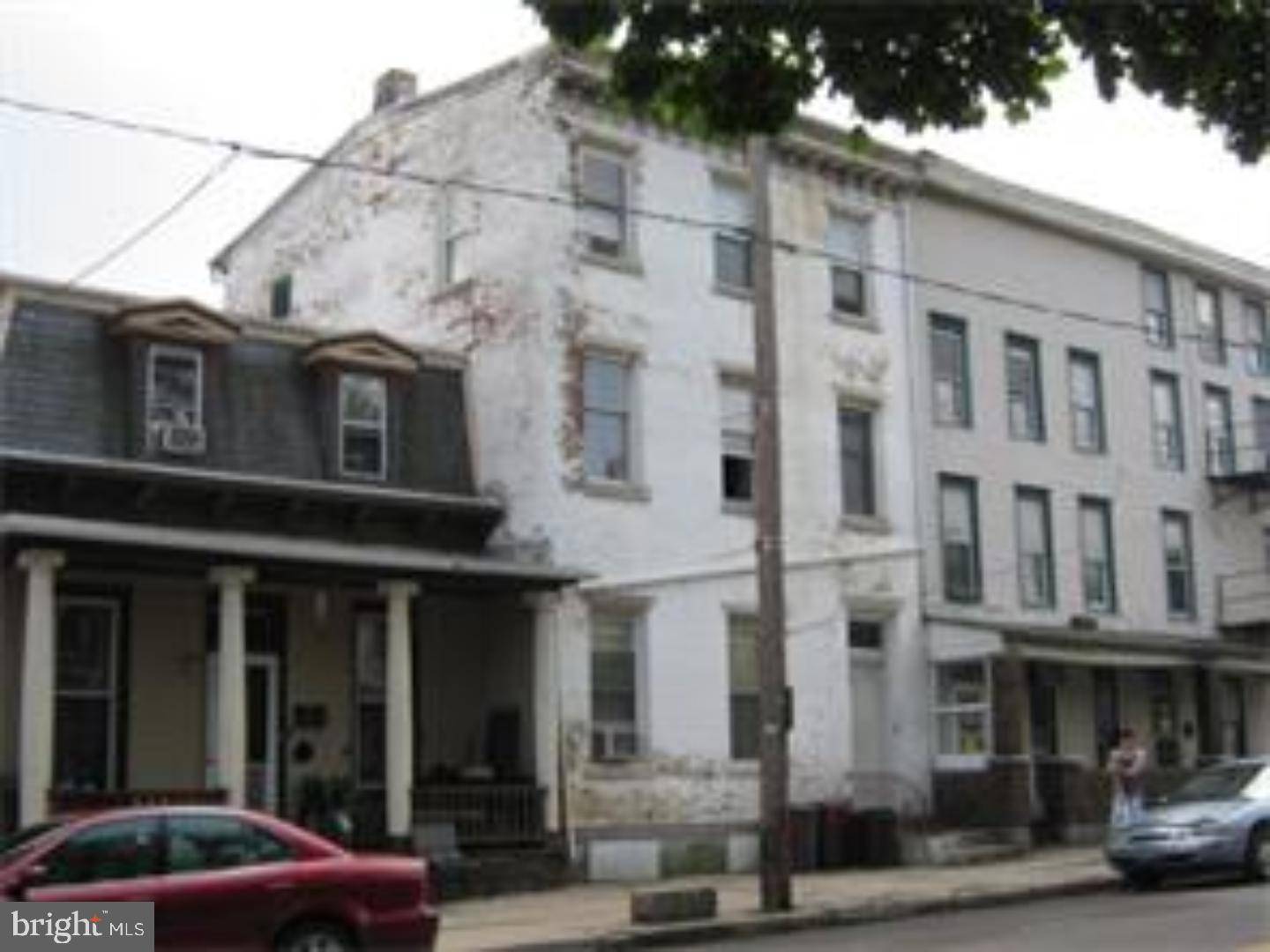 Tamaqua, PA 18252,326 W BROAD ST