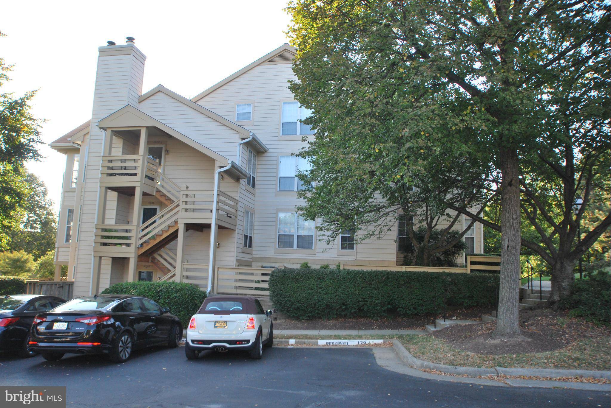 Alexandria, VA 22312,4508-G HAZELTINE CT #G