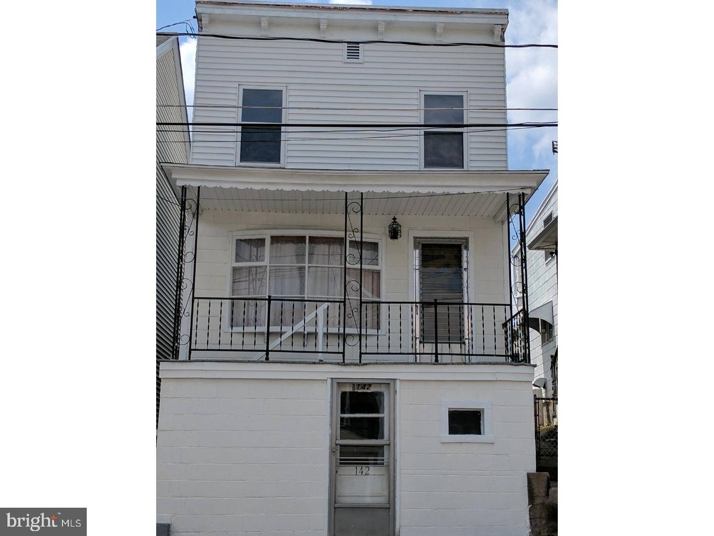 Saint Clair, PA 17970,142 ARNOT ST