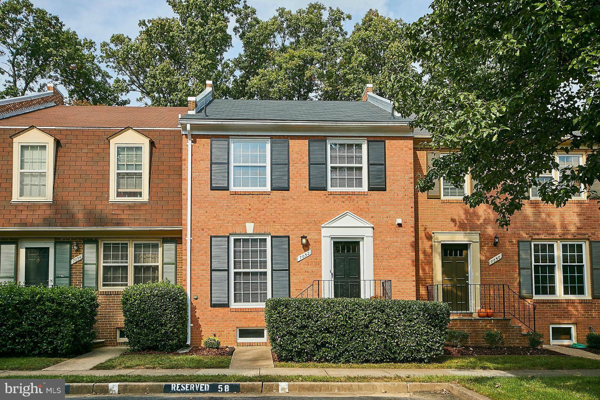 Springfield, VA 22151,7052 LEESTONE ST