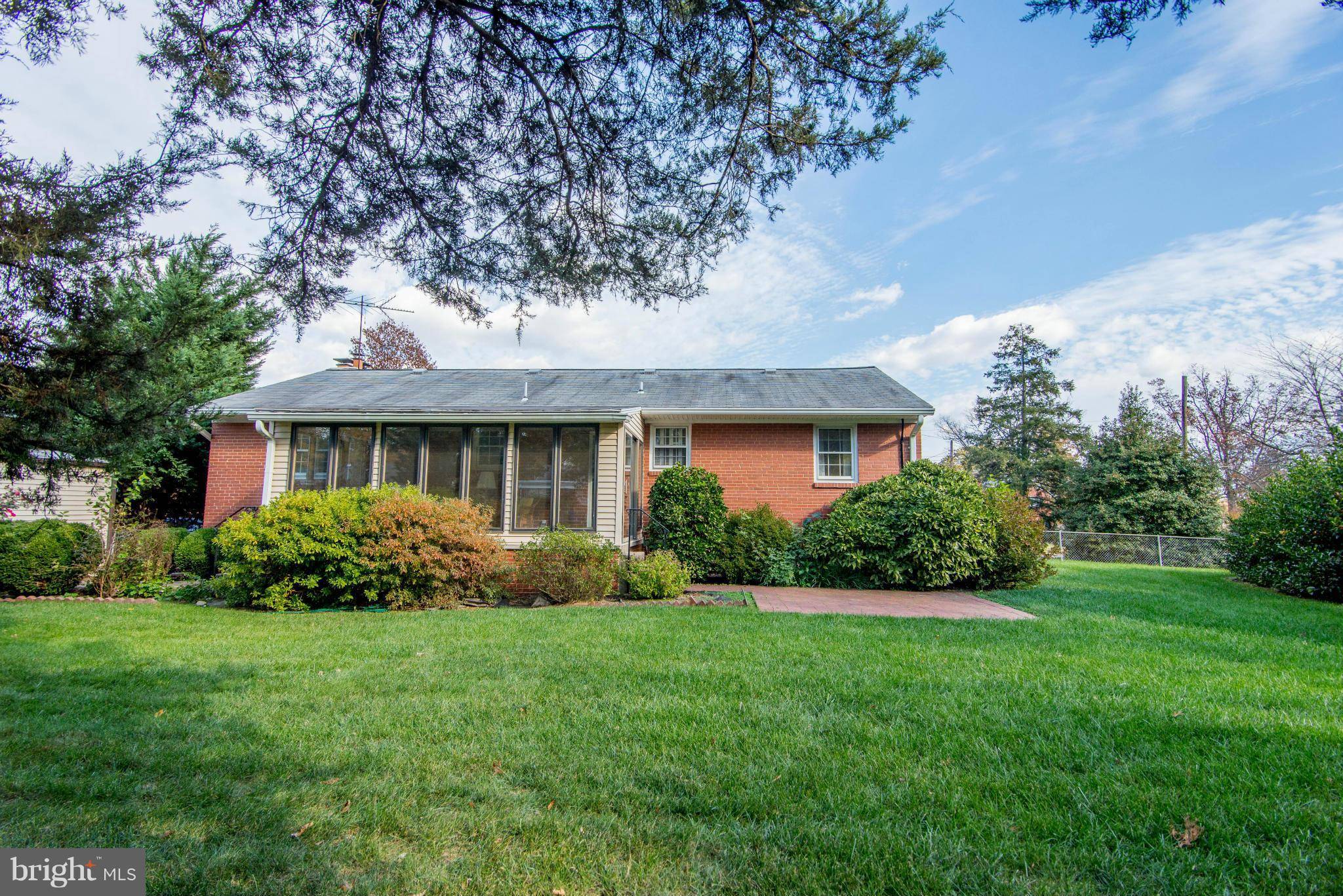 Alexandria, VA 22307,6808 DERRELL CT