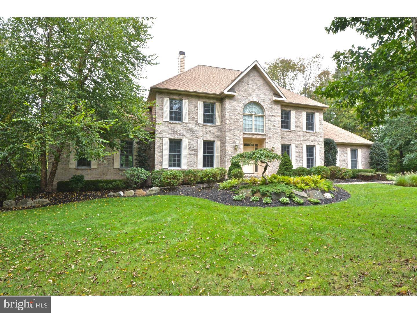 Hopewell, NJ 08560,8 POND VIEW LN