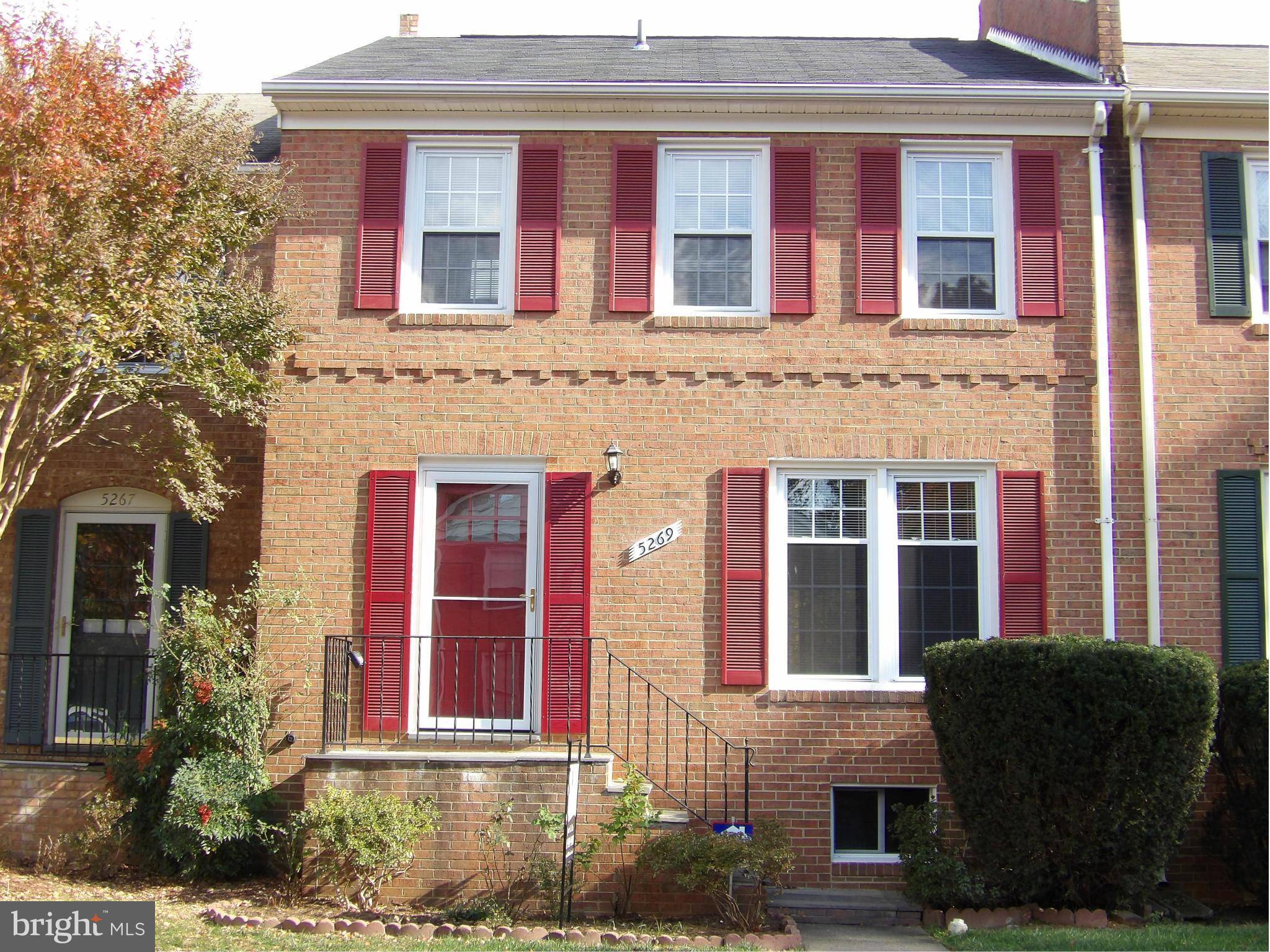 Springfield, VA 22151,5269 LEESTONE CT