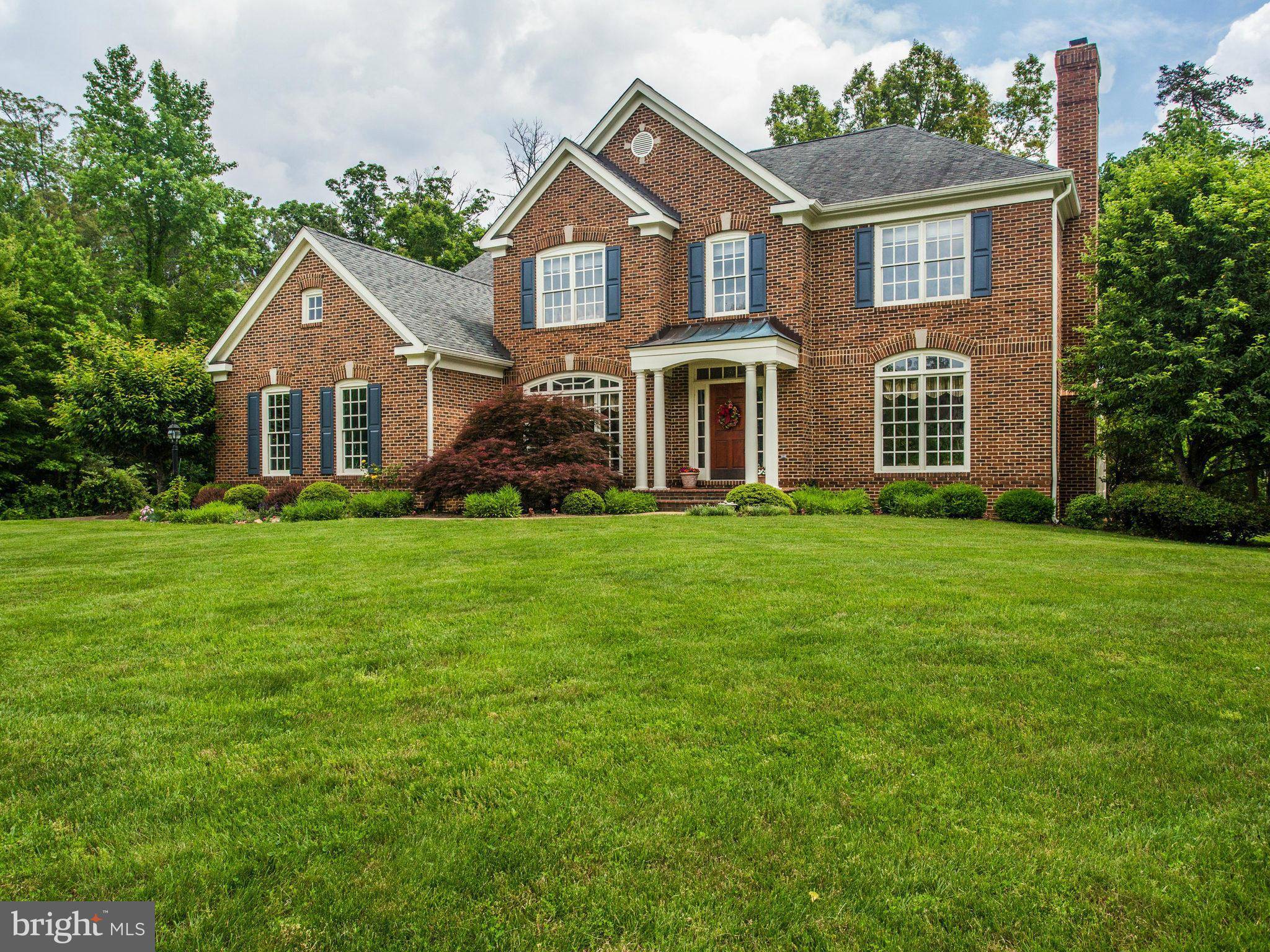 Clifton, VA 20124,6405 NOBLE ROCK CT