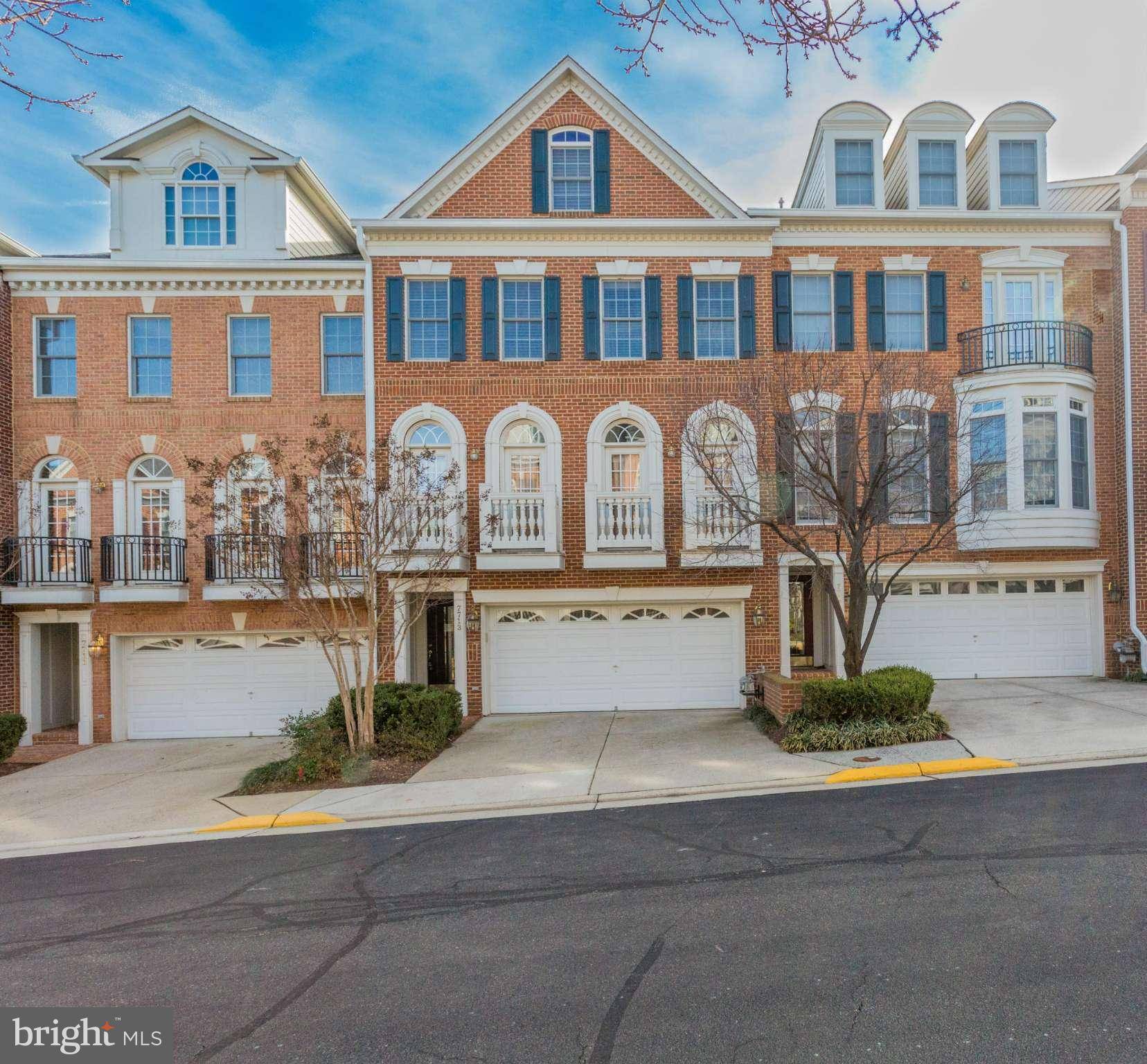 Mclean, VA 22102,7713 SPOLETO LN #5