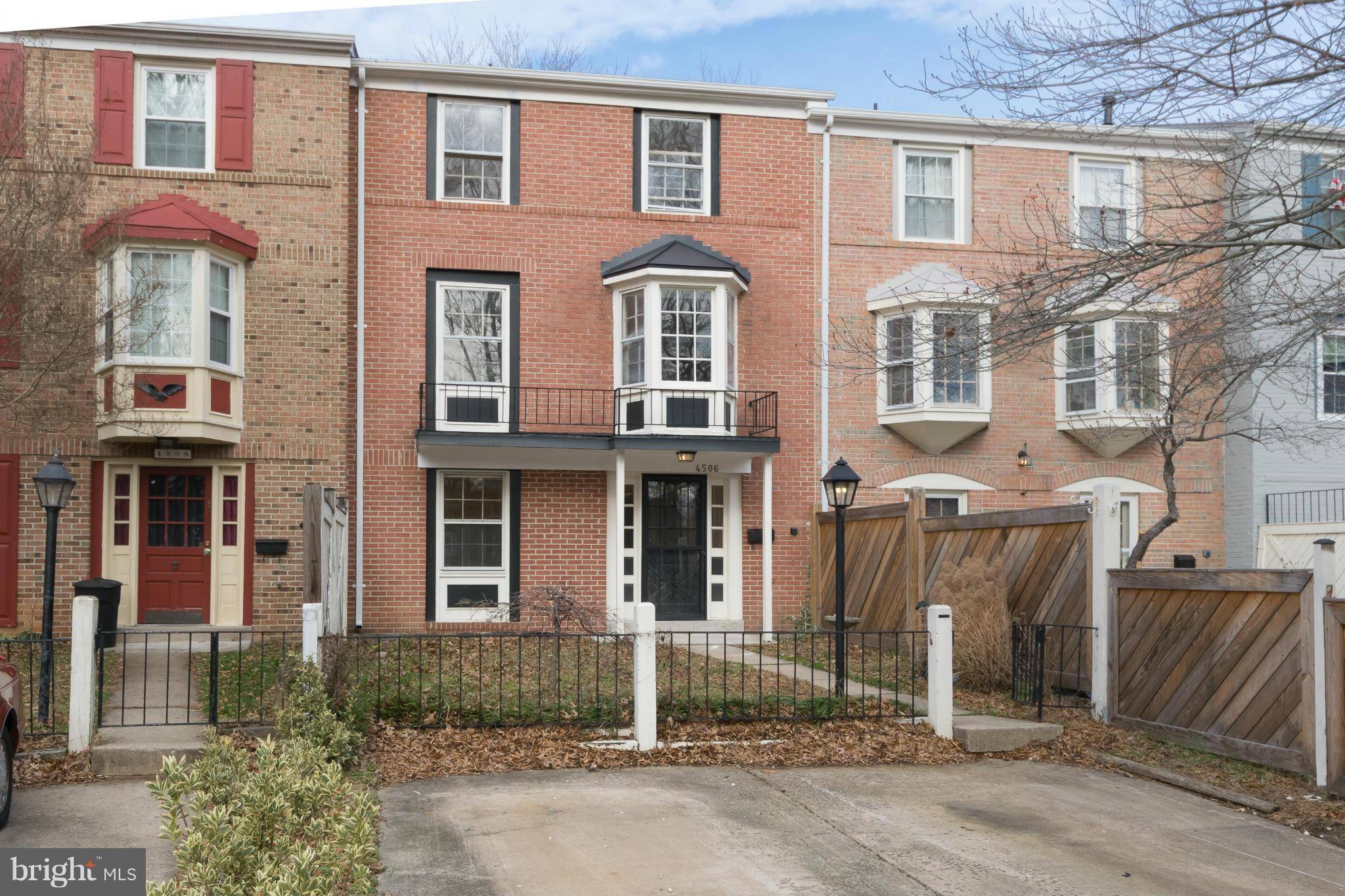 Alexandria, VA 22309,4506 ARENDALE SQ